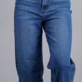 MEDIUM WASH