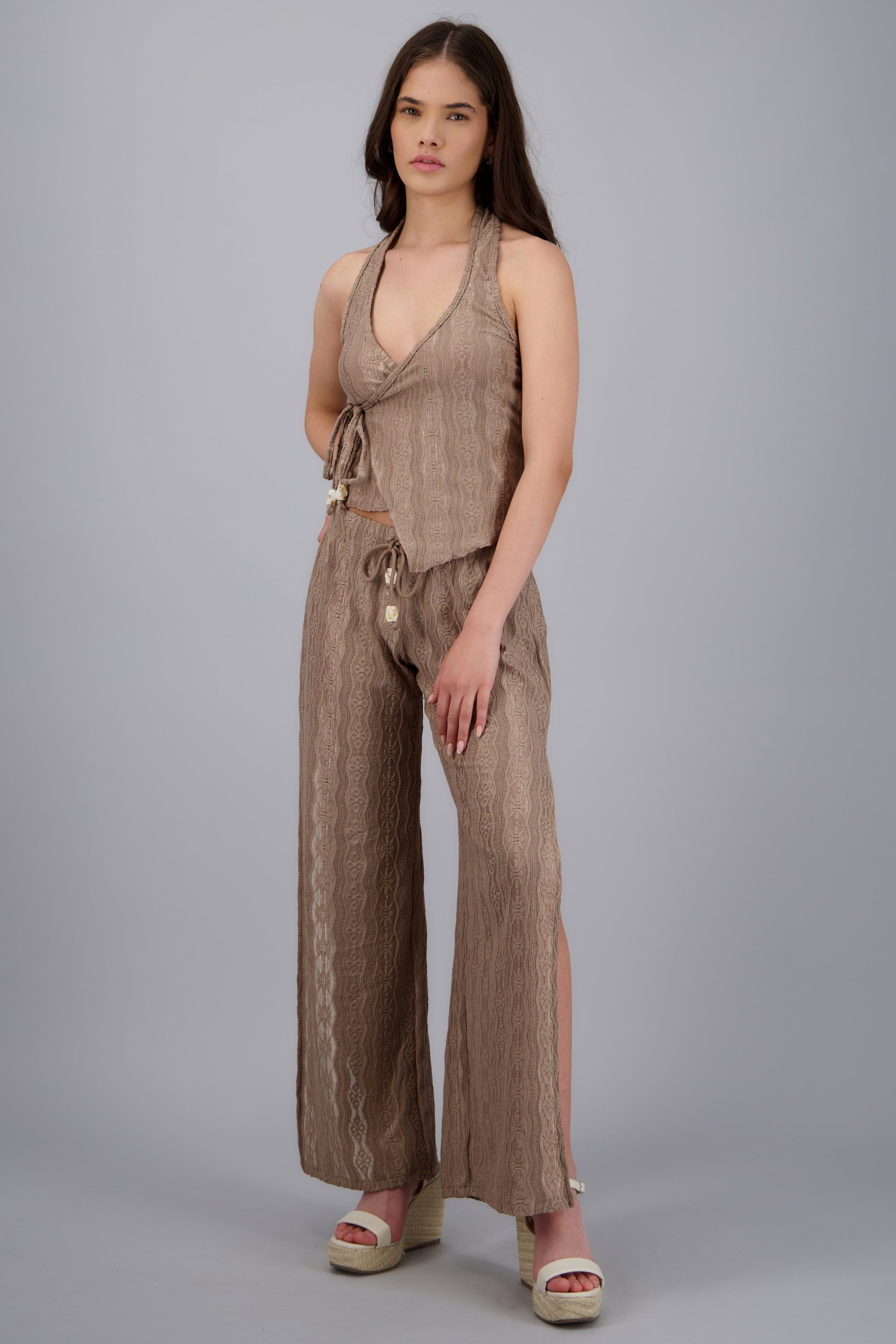 Pantalon textura cuenta jaretas GREIGE