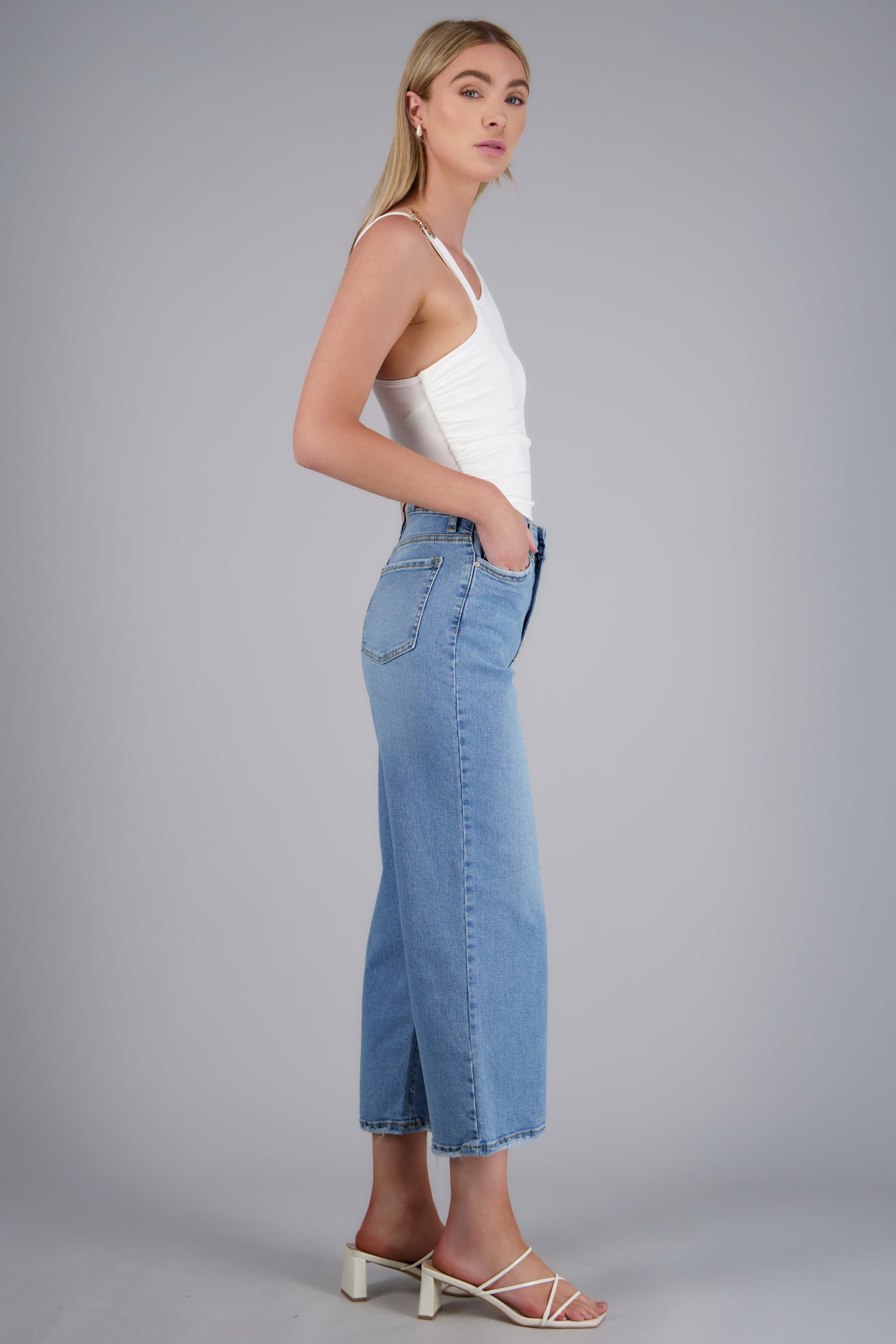 Jeans cropped mid rise LIGHT WASH