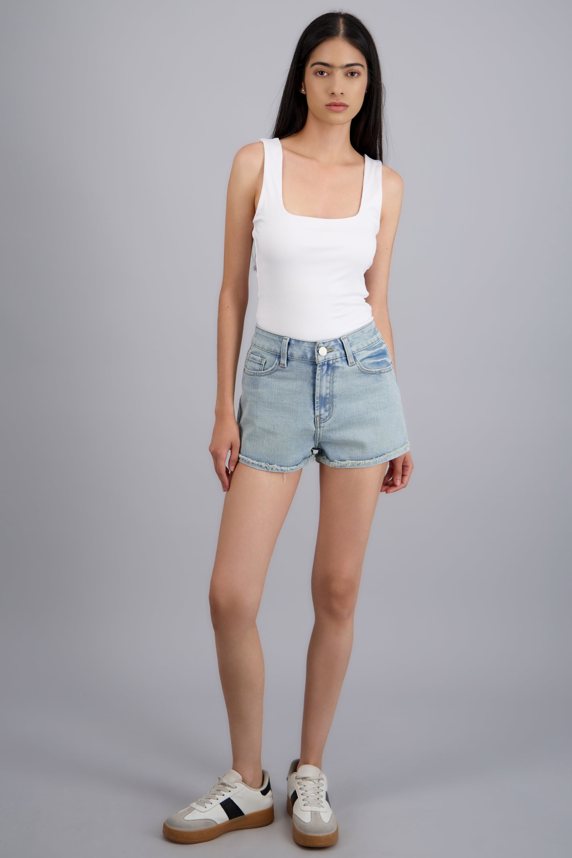 Denim short entintado LIGHT WASH