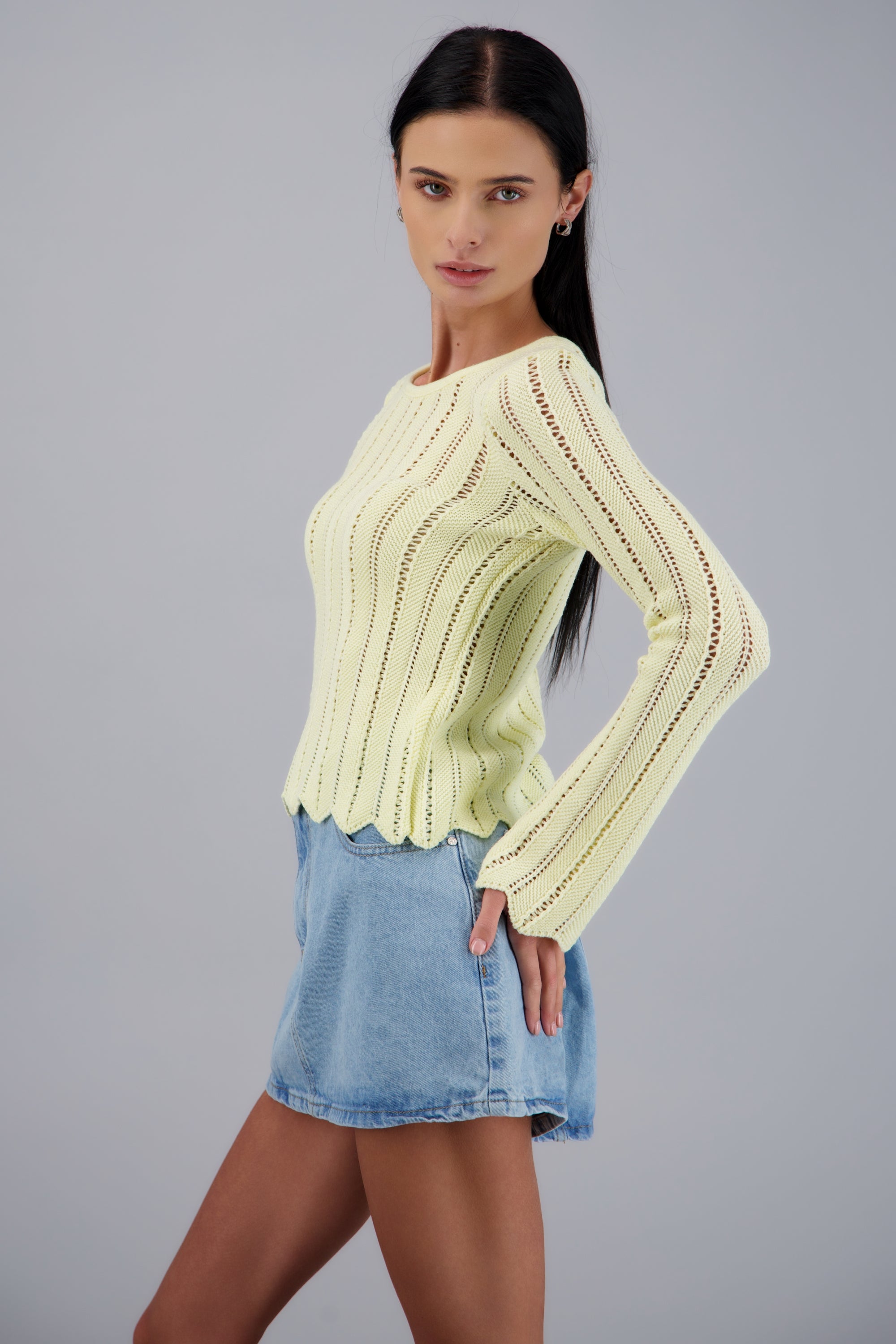 PASTEL YELLOW