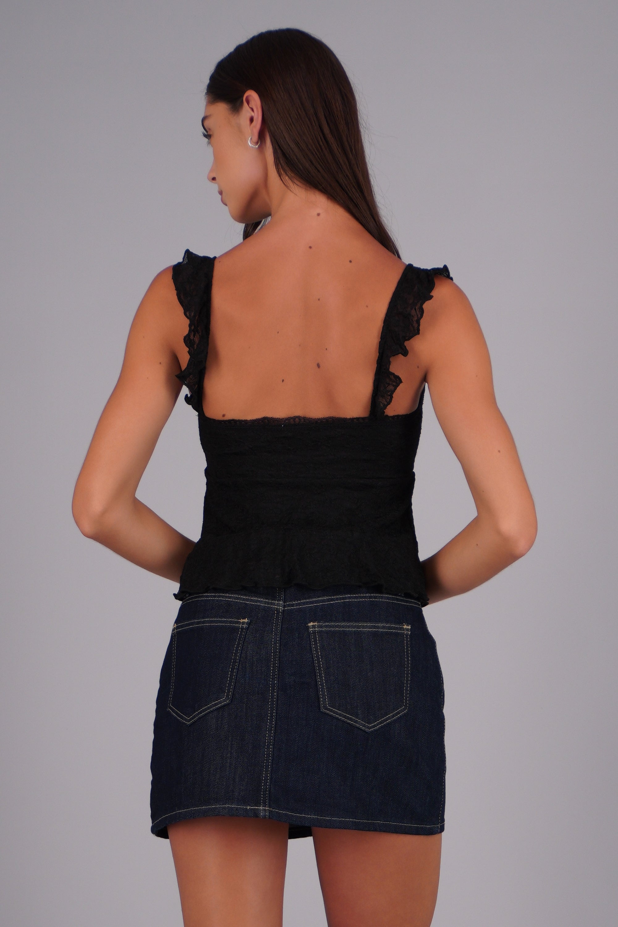 Blusa sin mangas detalle moño con copas NEGRO