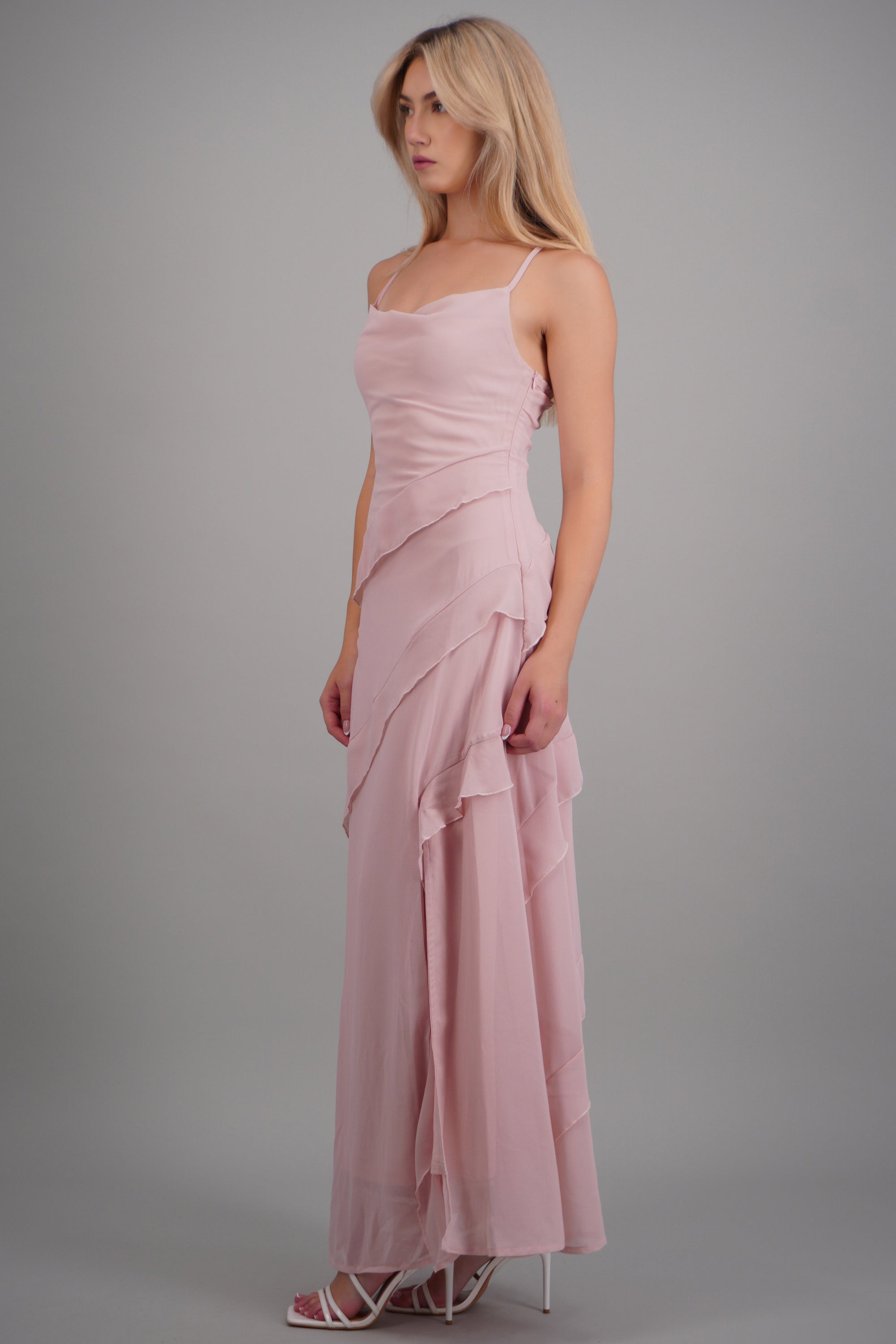 Vestido maxi detalle olanes ROSA PASTEL