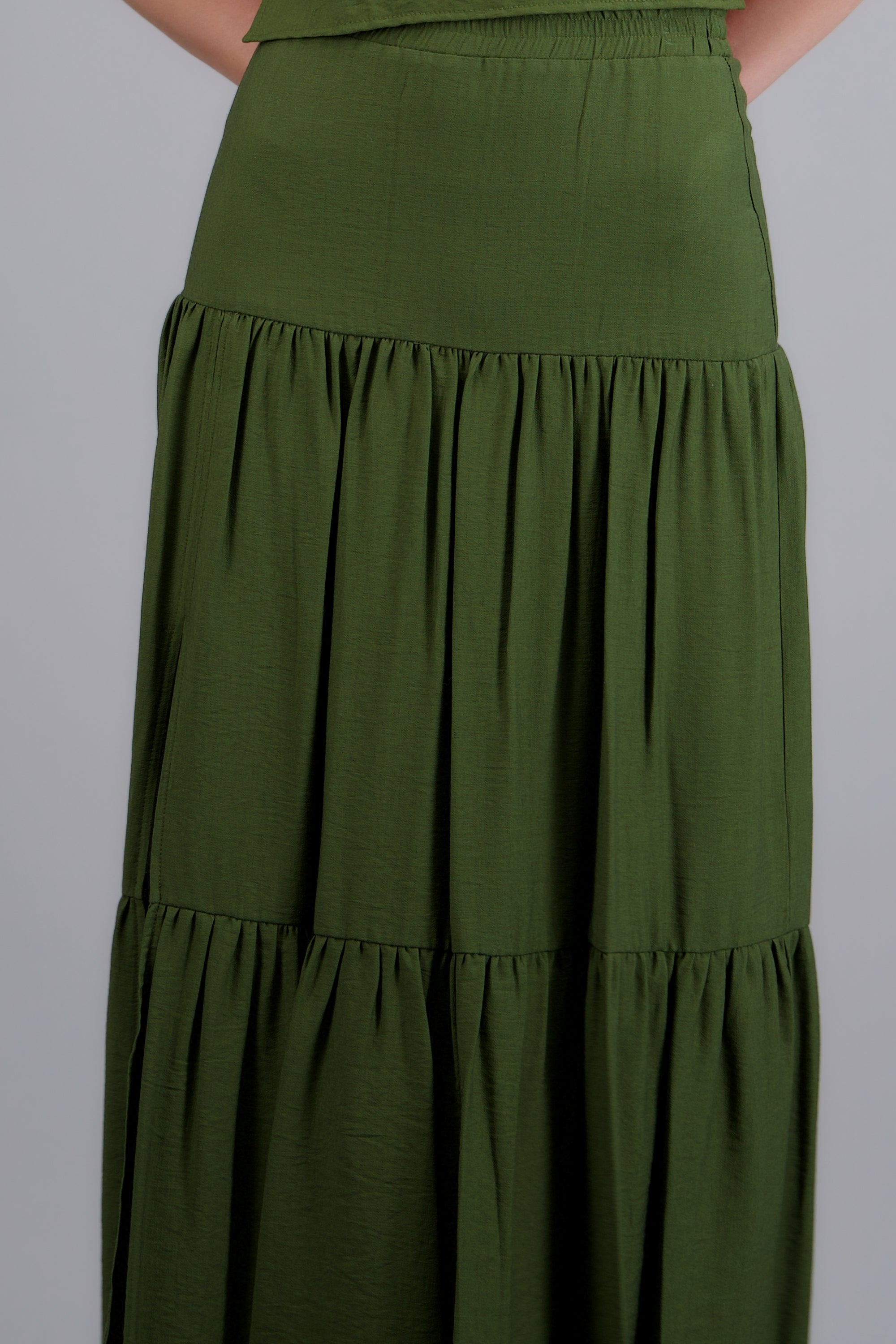 Falda cortes ligera midi OLIVO