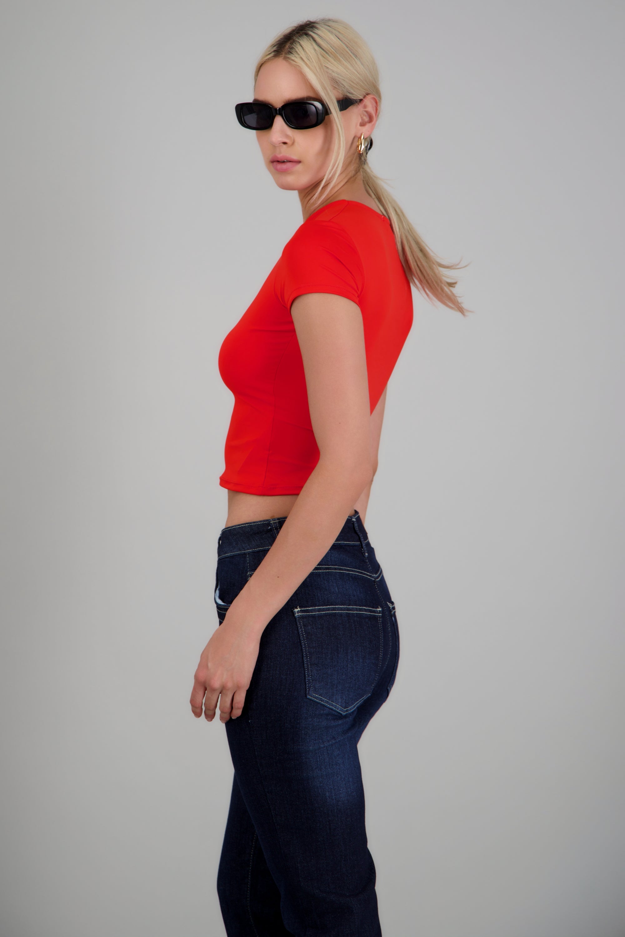 Top escote scoop manga carta ROJO