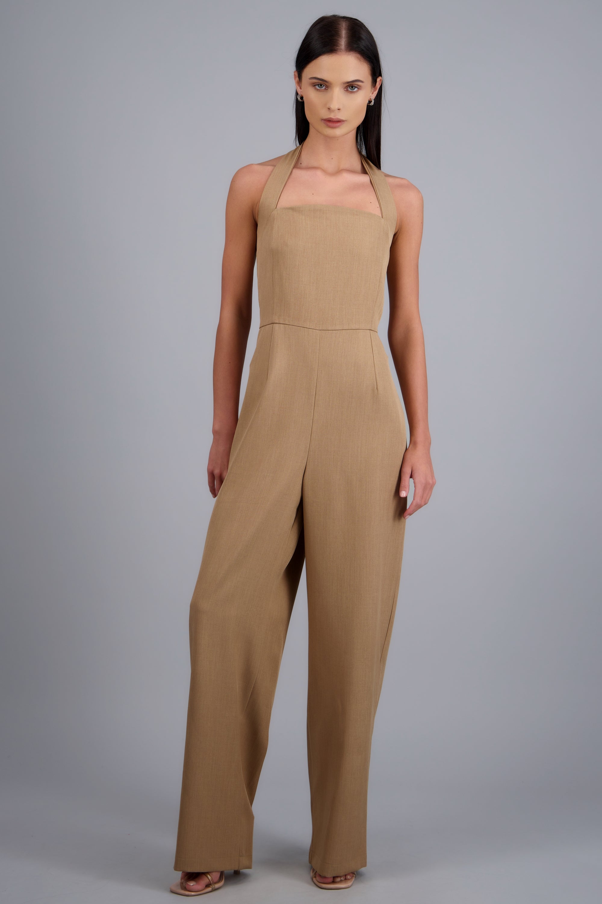 Jumpsuit halter liso cortes ARENA