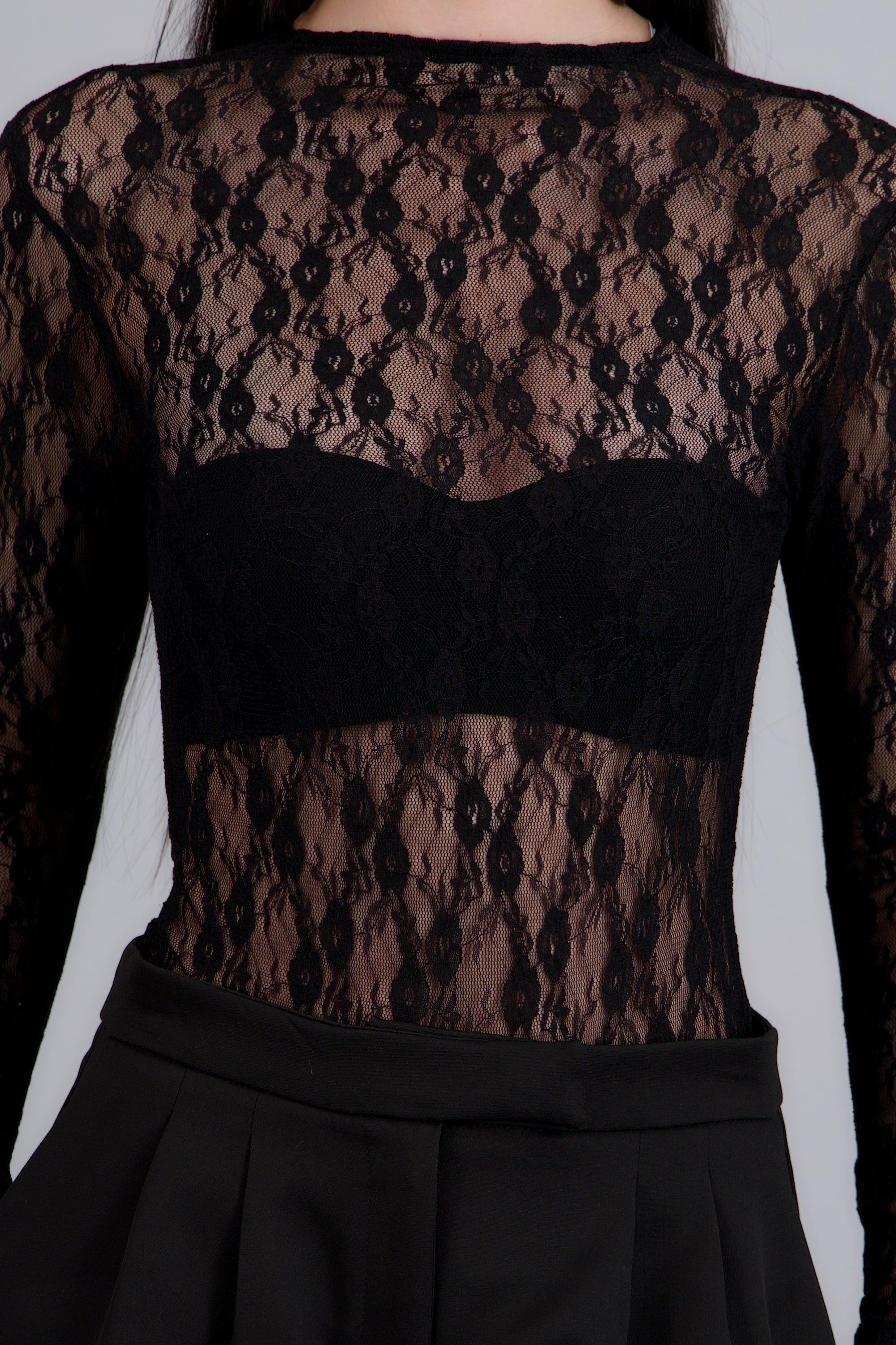 Body encaje manga larga escote espalda moño NEGRO