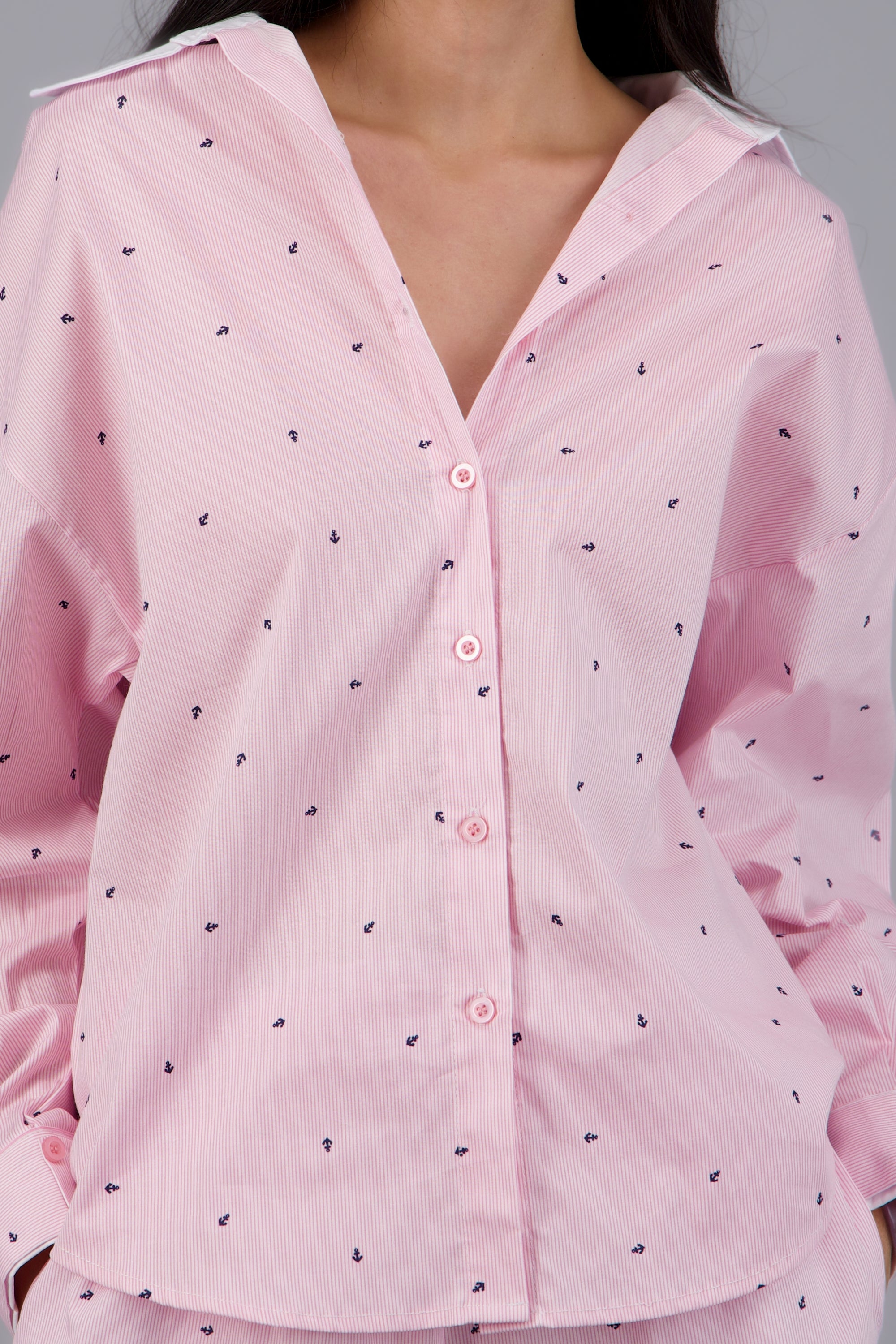 Camisa estampada detalle cuello ROSA COMBO