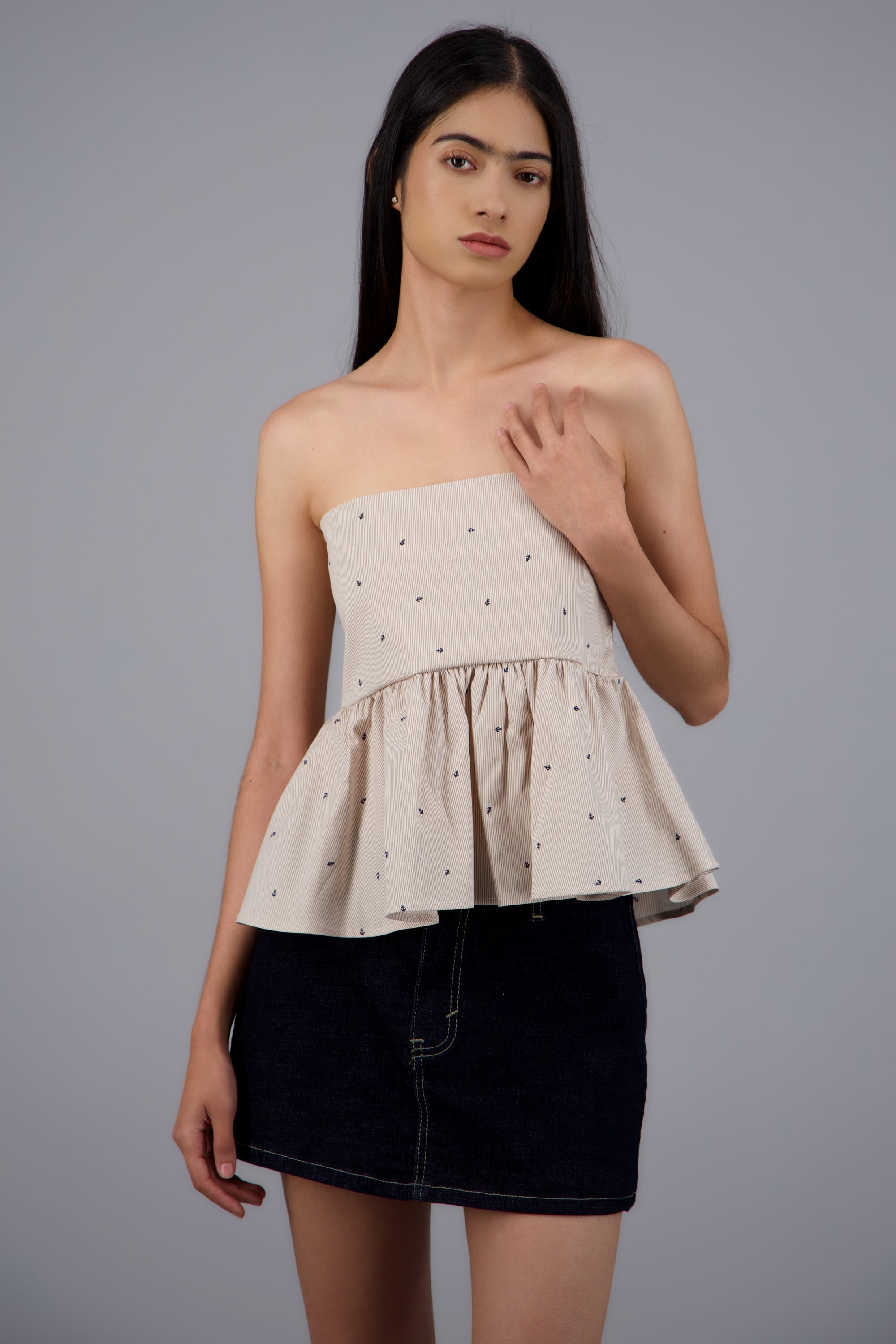 Top strapless detalle olan KHAKI COMBO