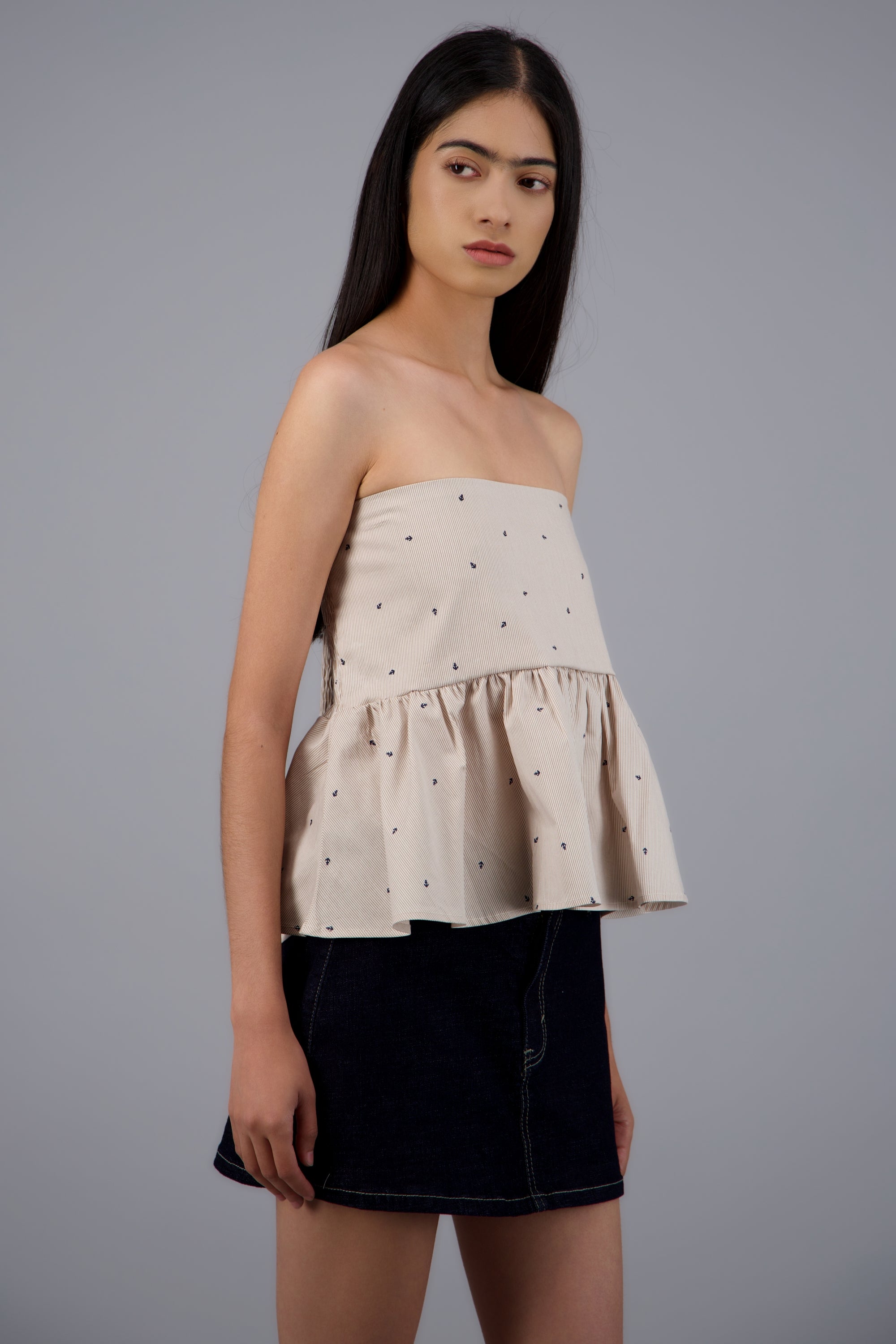 Top strapless detalle olan KHAKI COMBO
