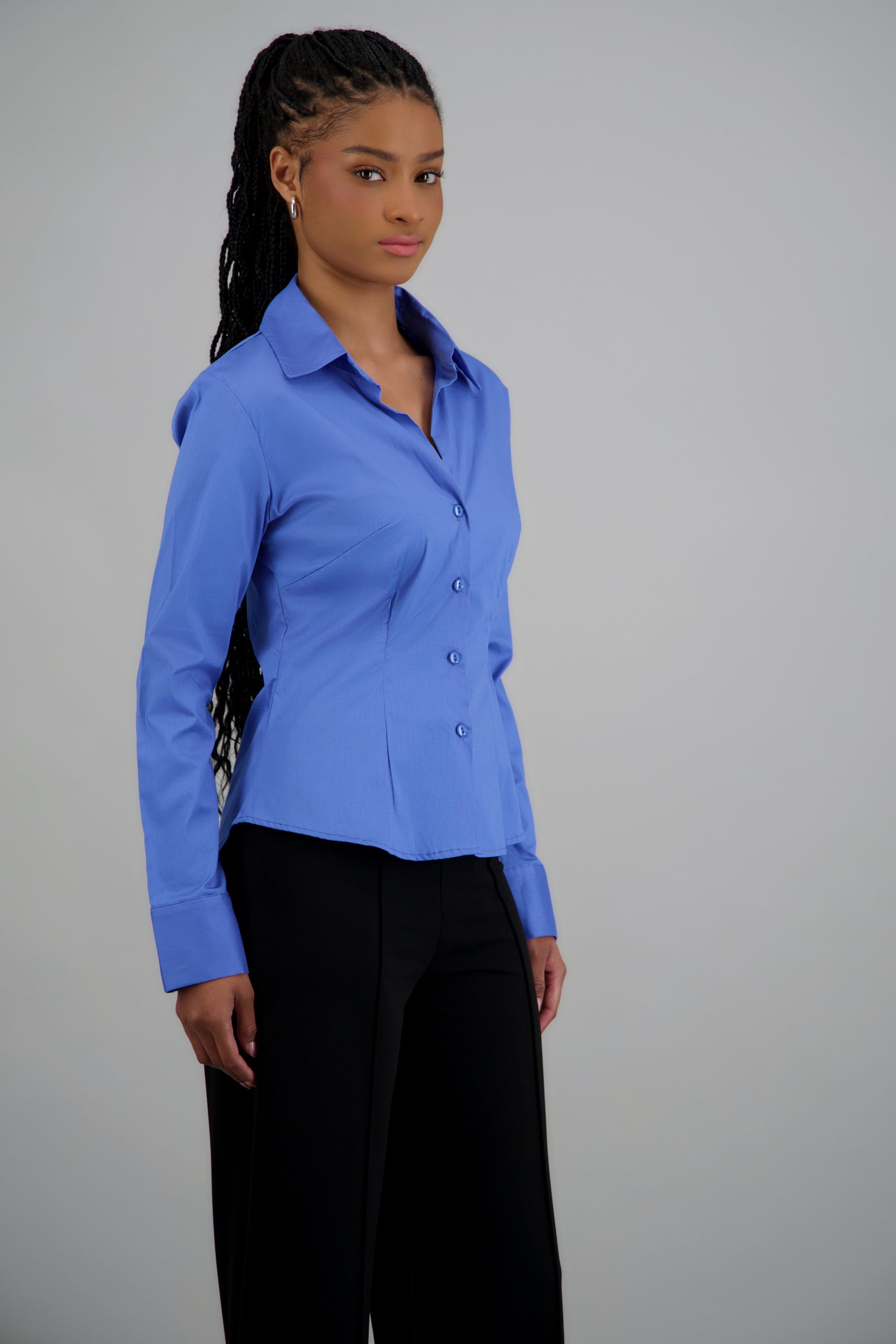 Camisa manga larga detalle cortes AZUL