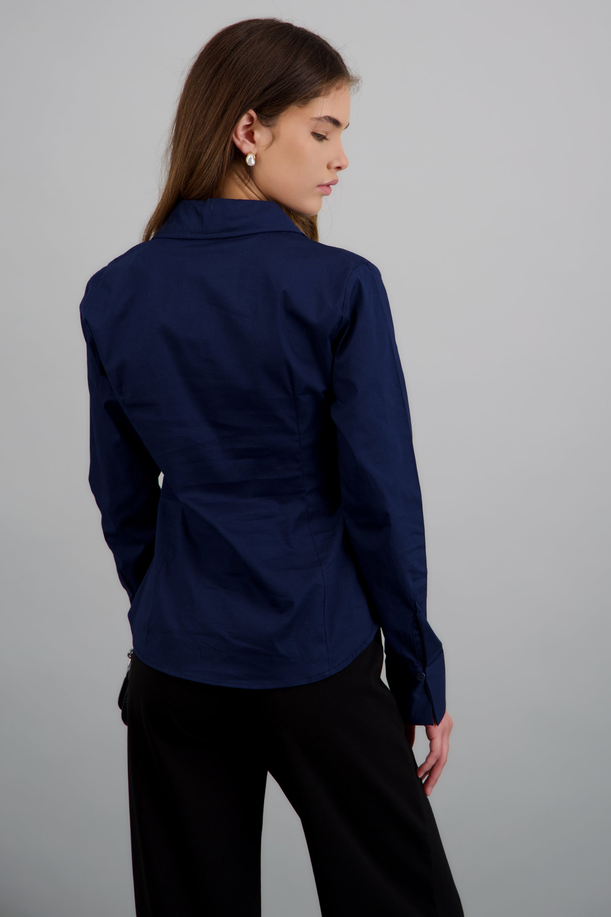 Camisa manga larga detalle cortes MARINO