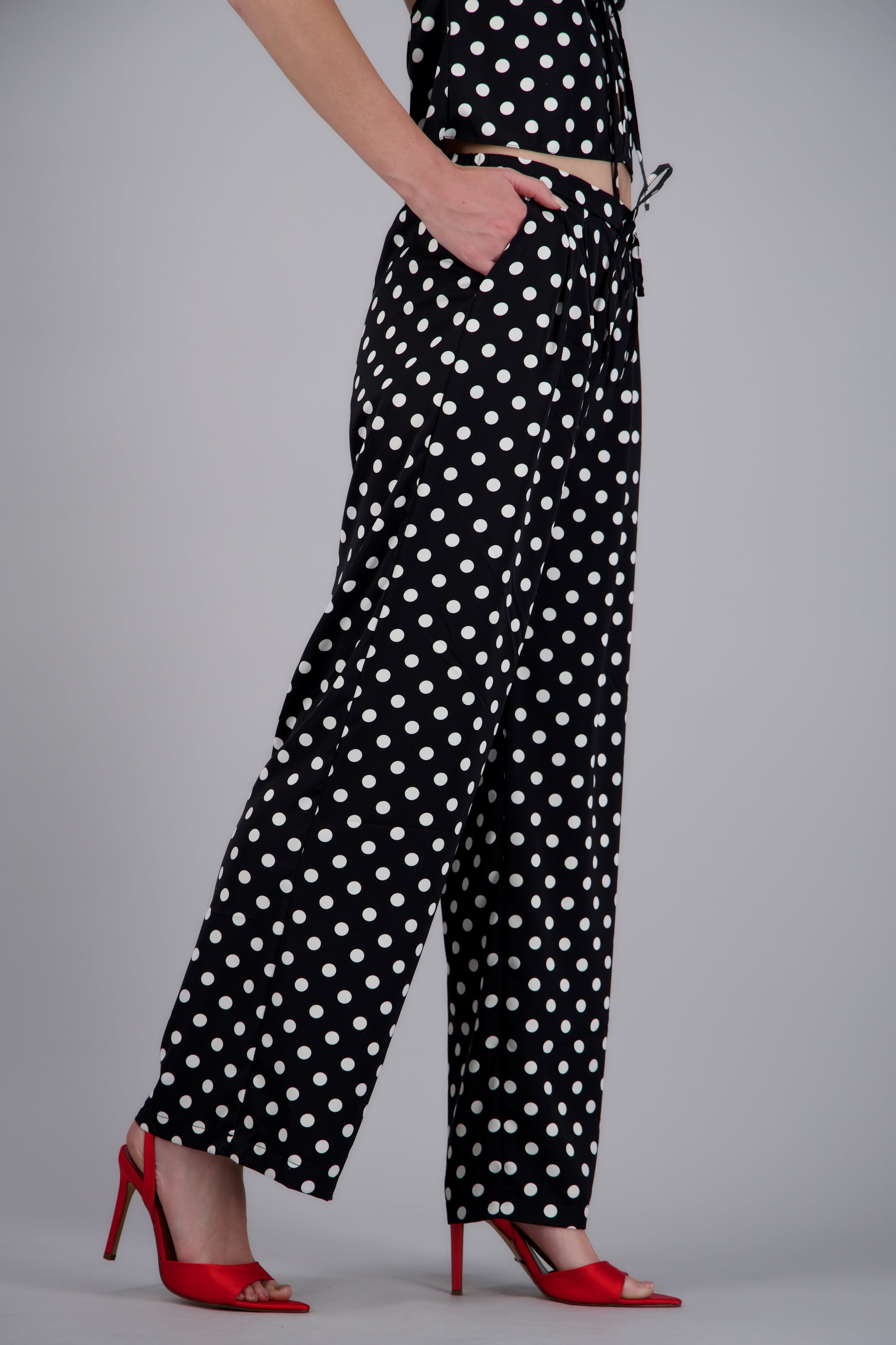 Pantalon wide leg polka dots NEGRO COMBO