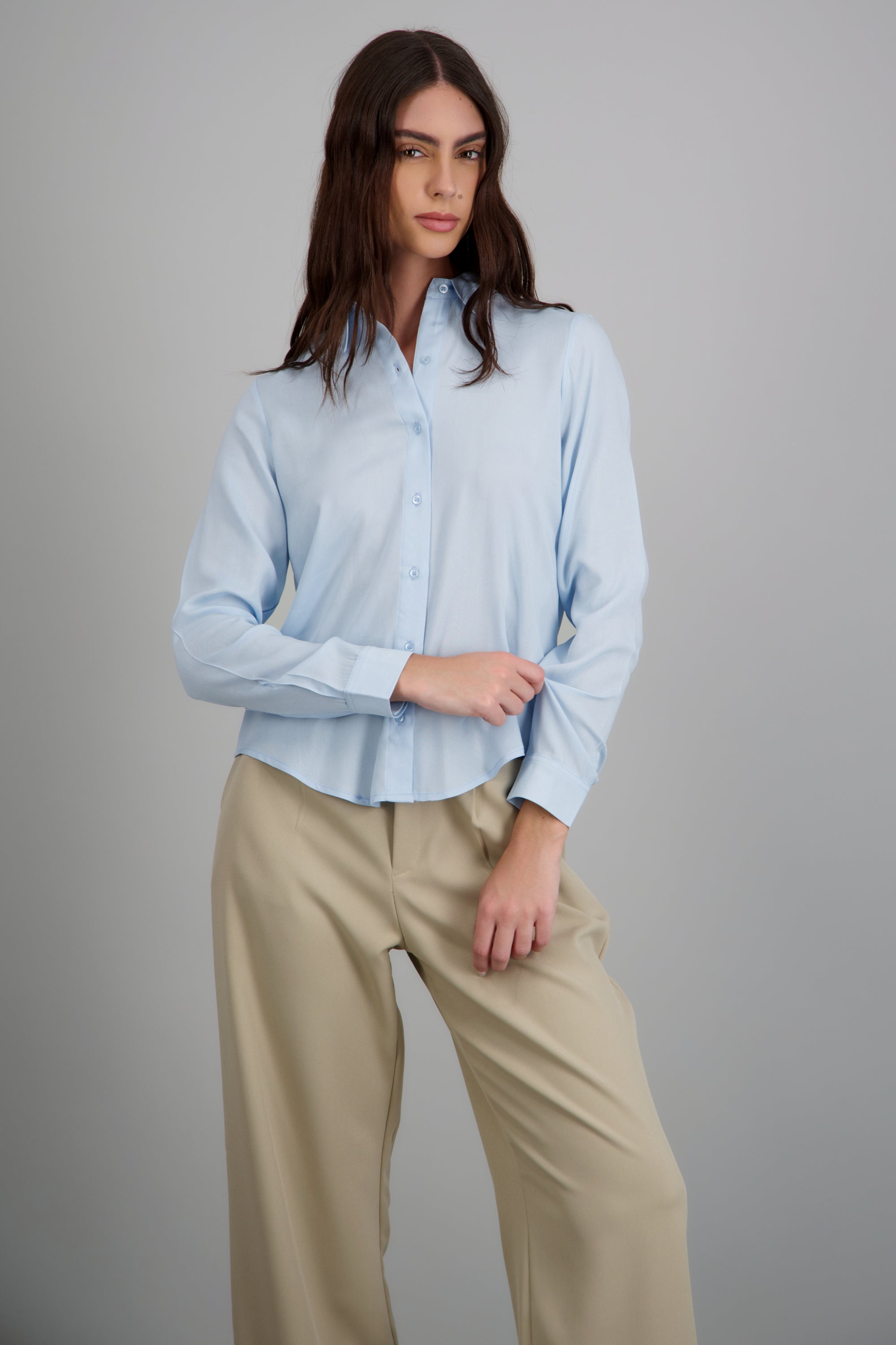 Camisa manga larga lisa AZUL CIELO