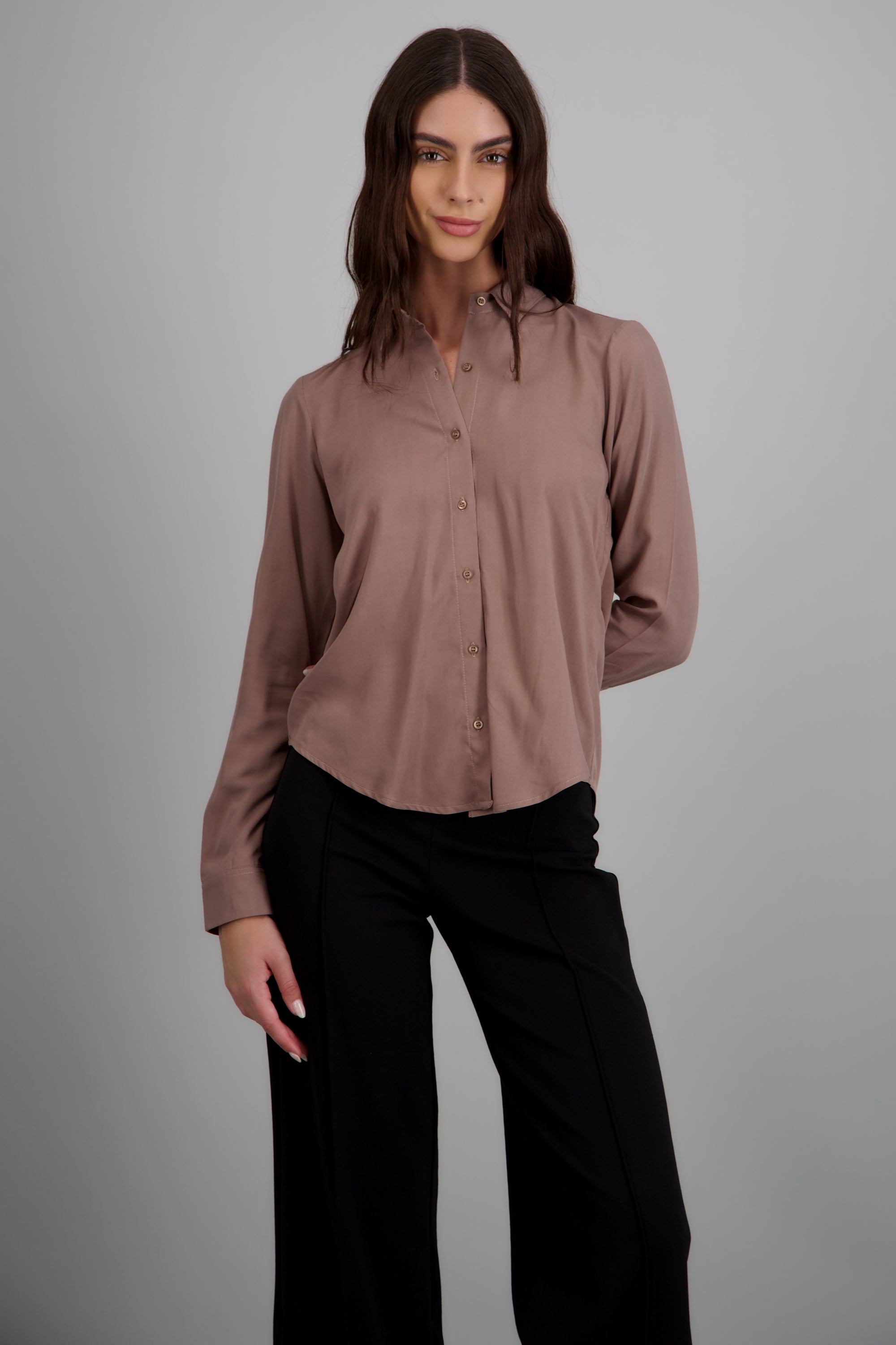 Camisa manga larga lisa TAUPE