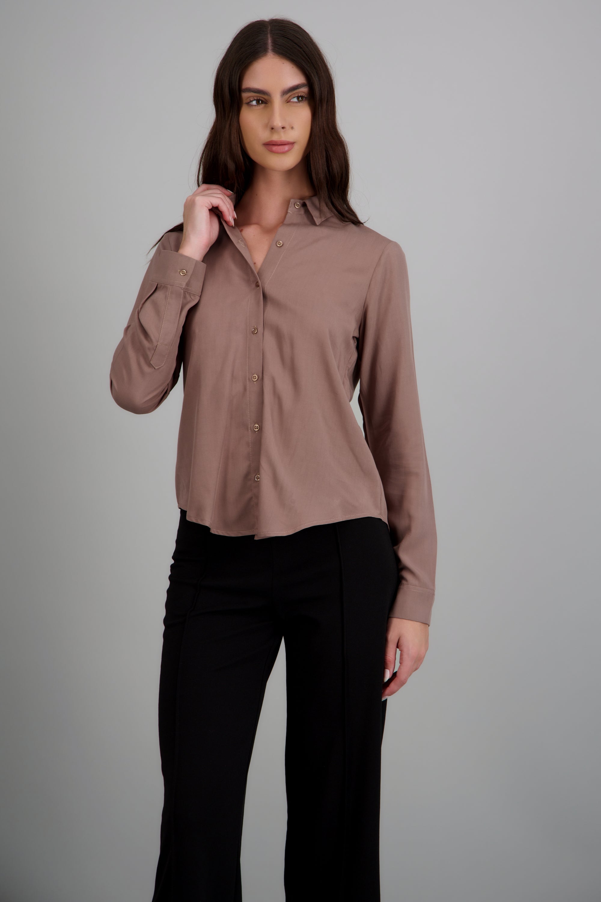 Camisa manga larga lisa TAUPE