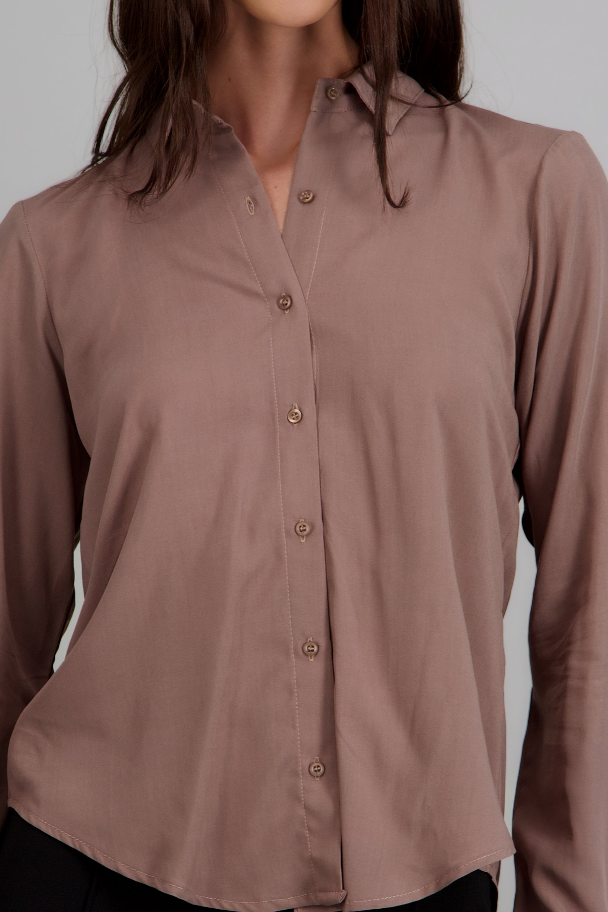 Camisa manga larga lisa TAUPE