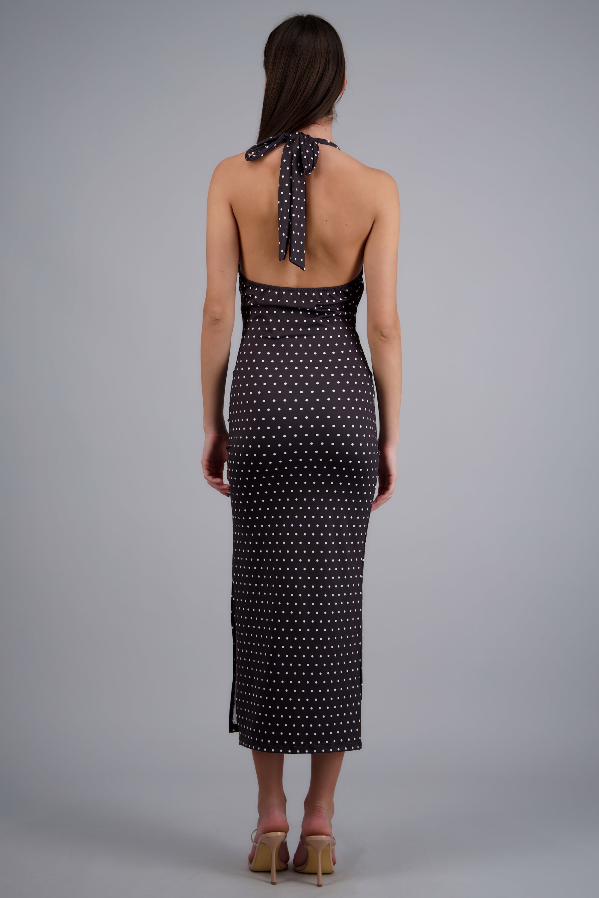 Vestido halter escote cascada polka dots NEGRO BLANCO