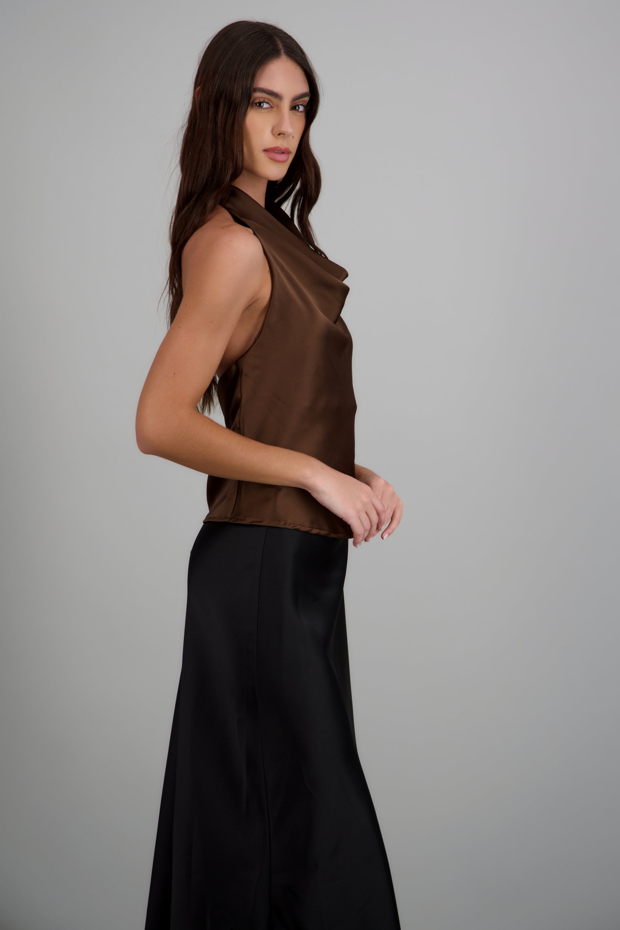 top halter cuello cascada CHOCOLATE