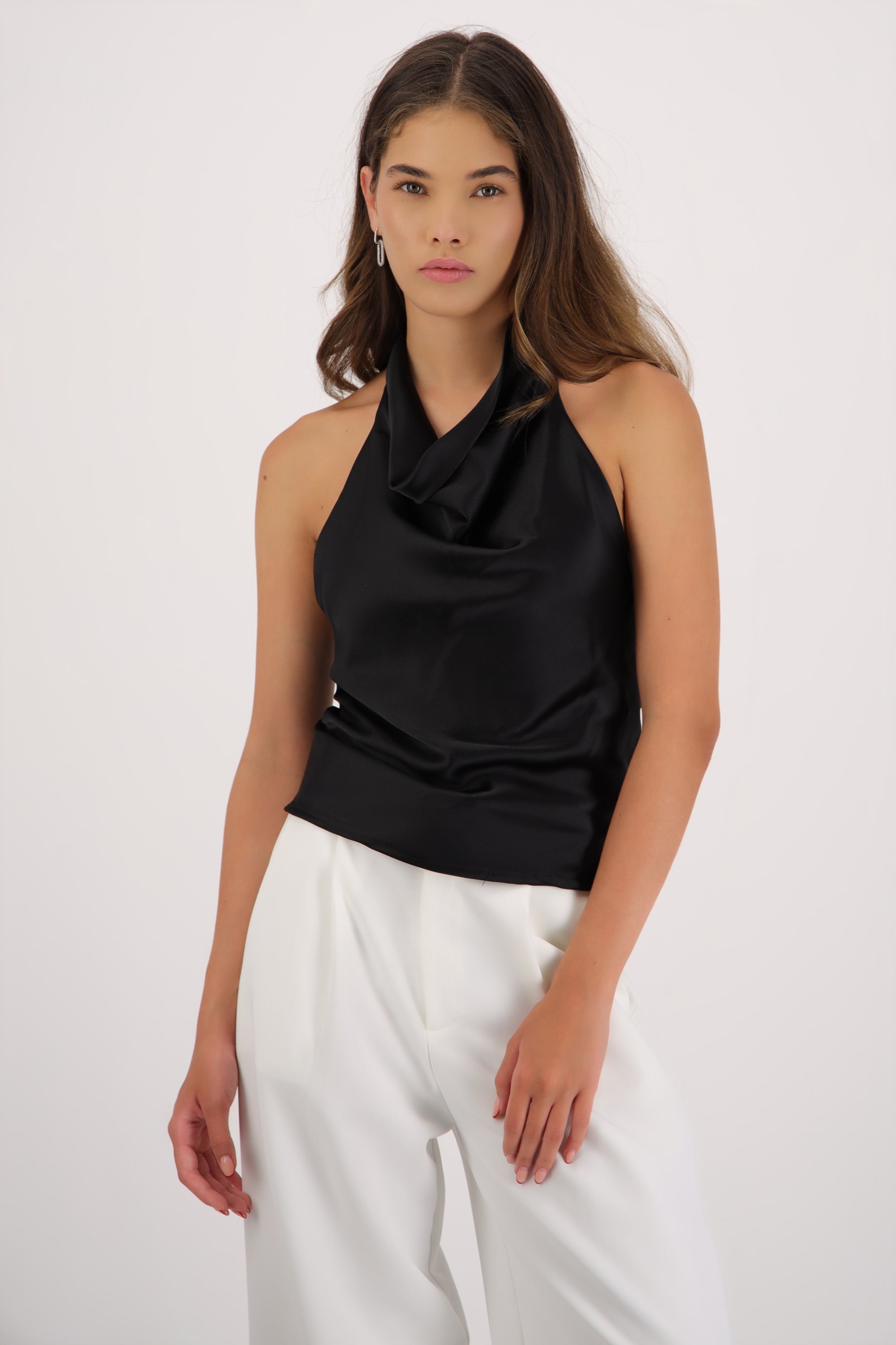 top halter cuello cascada NEGRO