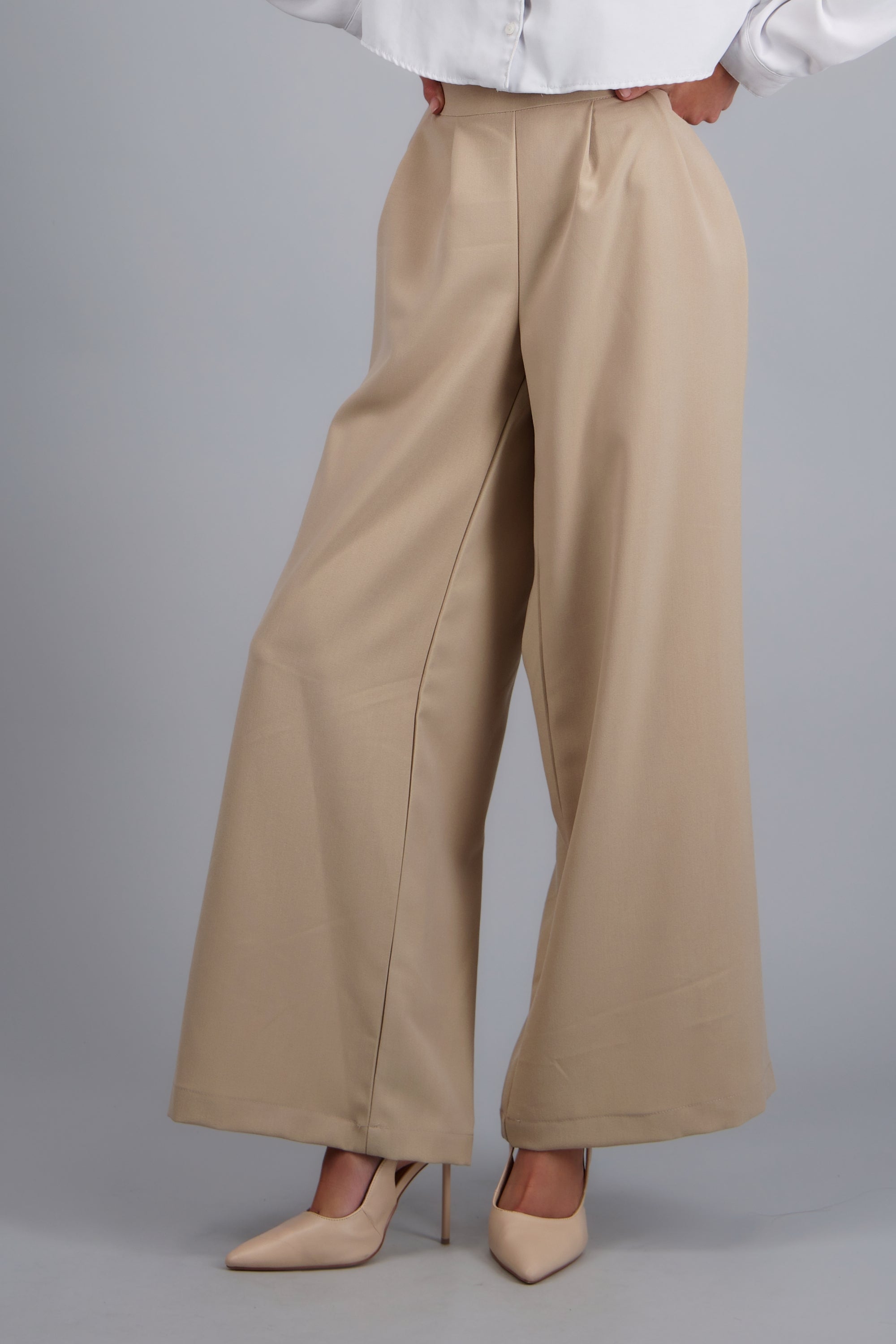 pantalon recto detalle pinzas ARENA