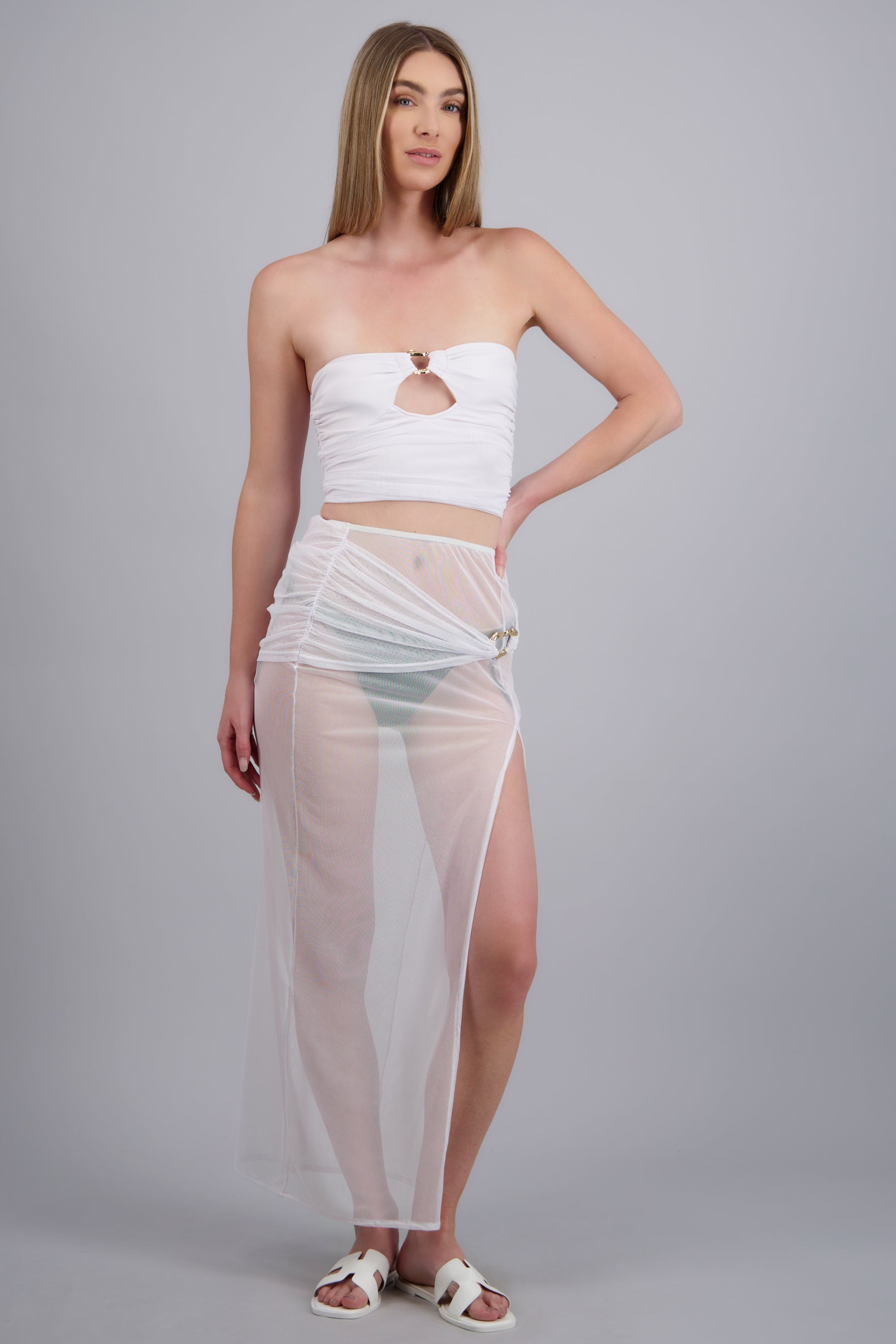 Falda salida detalle aro BLANCO