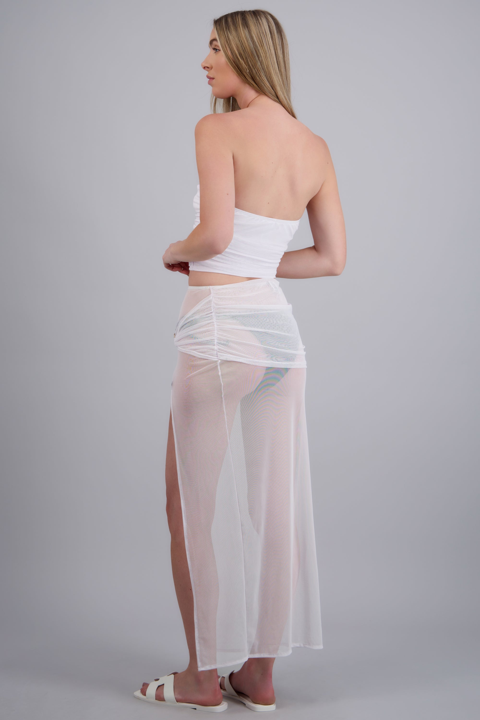 Falda salida detalle aro BLANCO