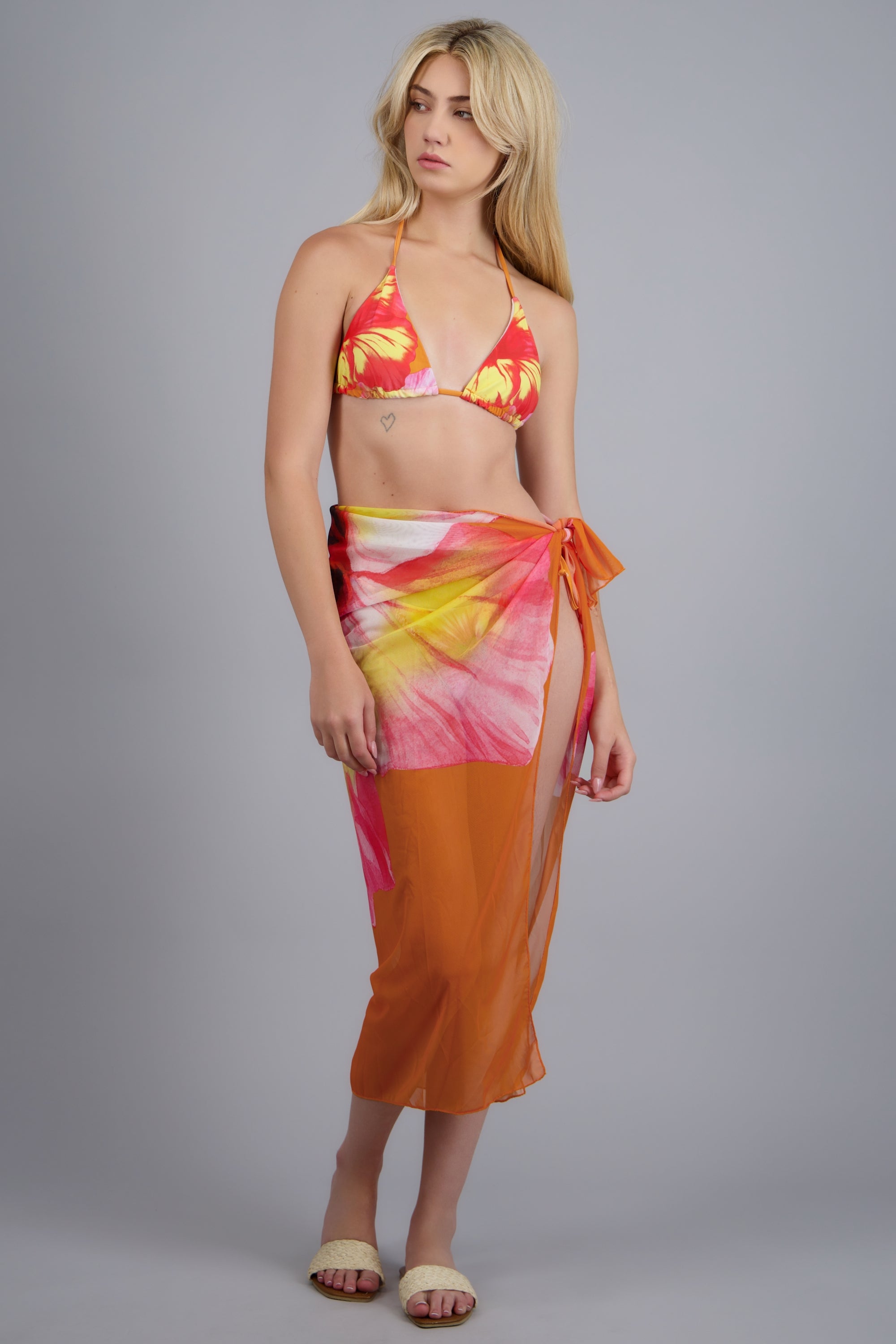 Bikini 3pz estampado floral pareo maxi NARANJA COMBO