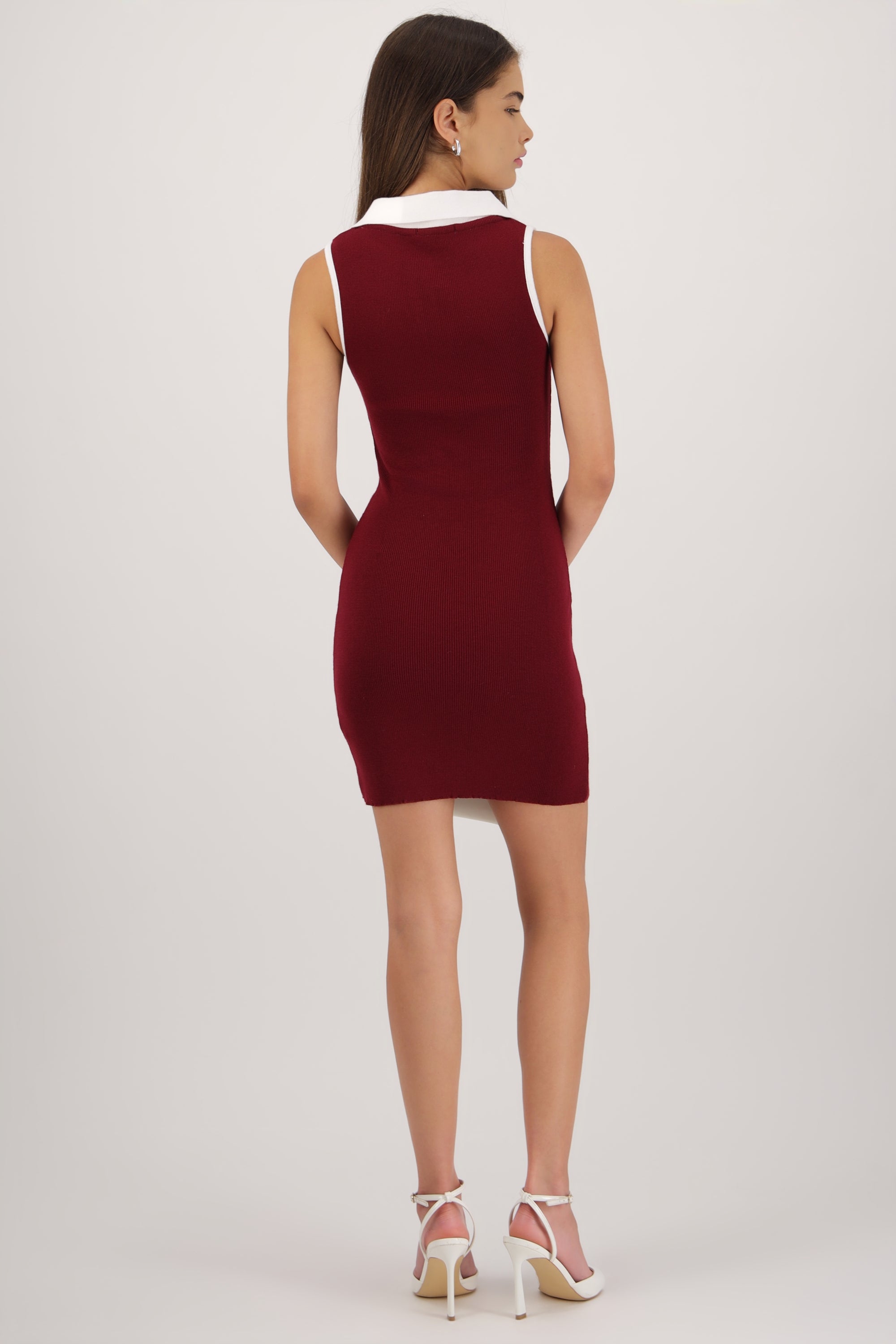 Vestido mini cuello polo sin manga VINO