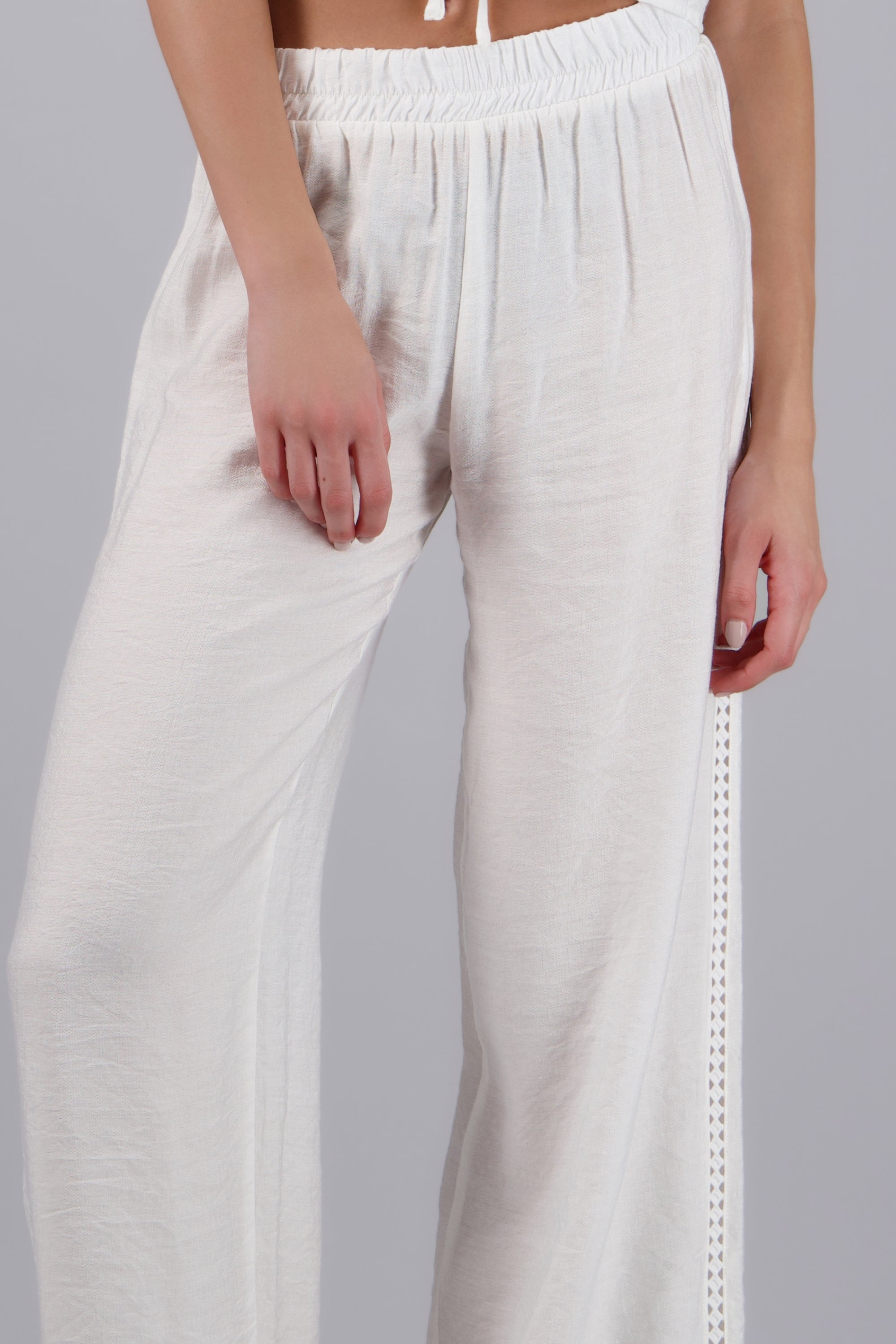 Pantalon detalle bordado BLANCO