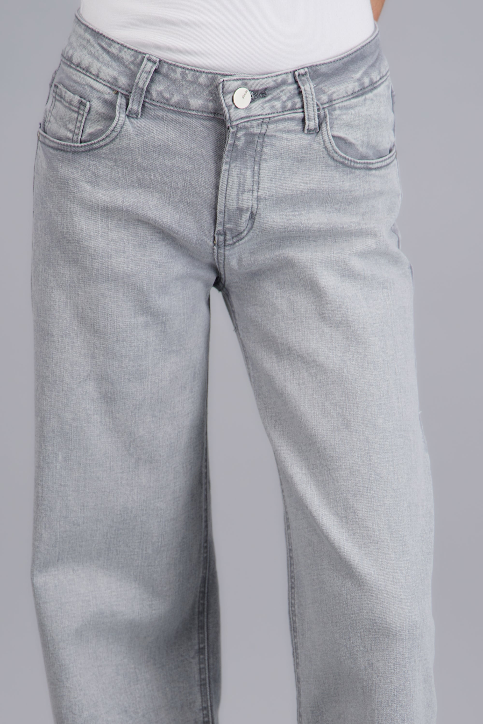 Jeans wide leg cintura baja deslavado GRIS CLARO