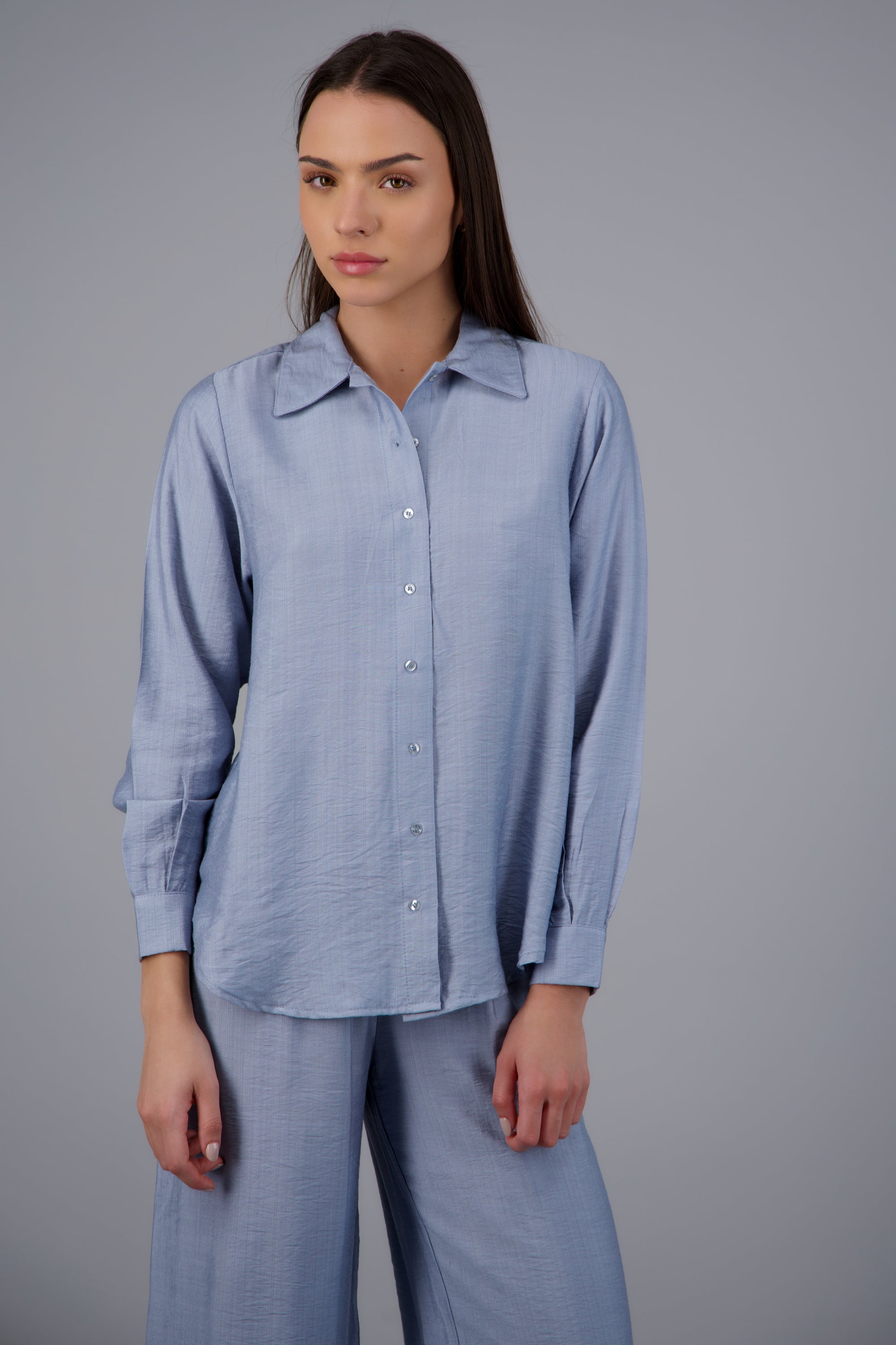 Camisa larga textura AZUL PASTEL