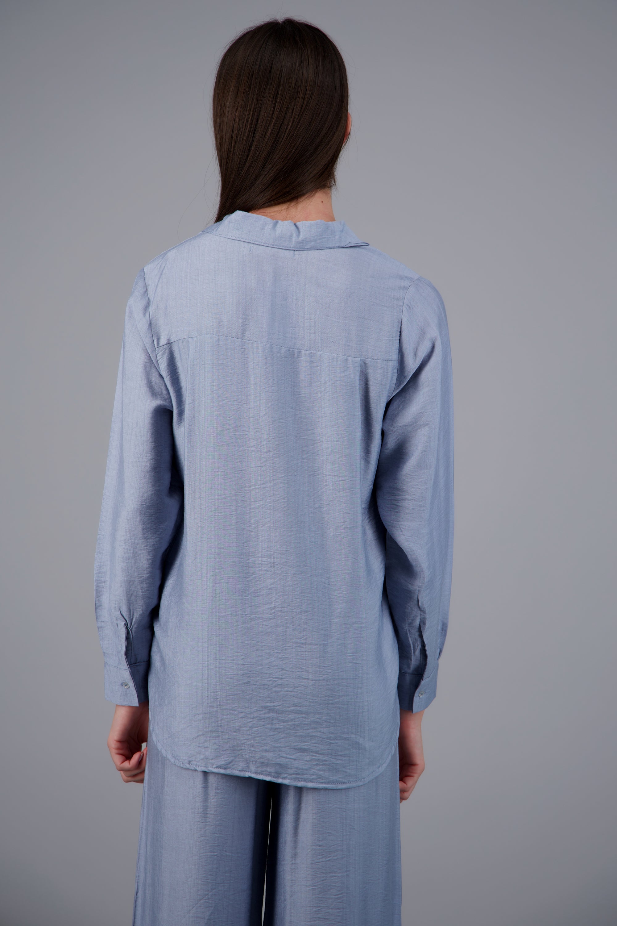 Camisa larga textura AZUL PASTEL