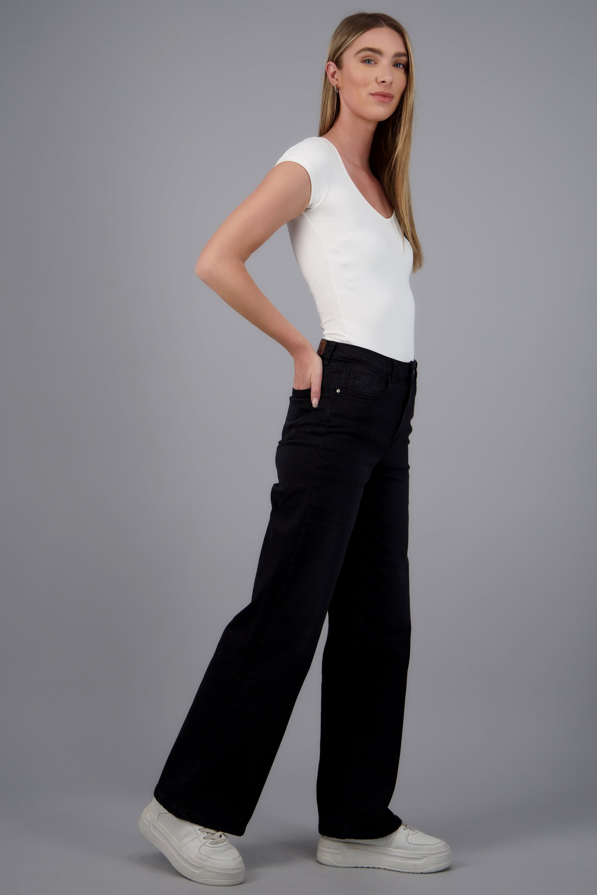 Jeans wide leg amplios NEGRO