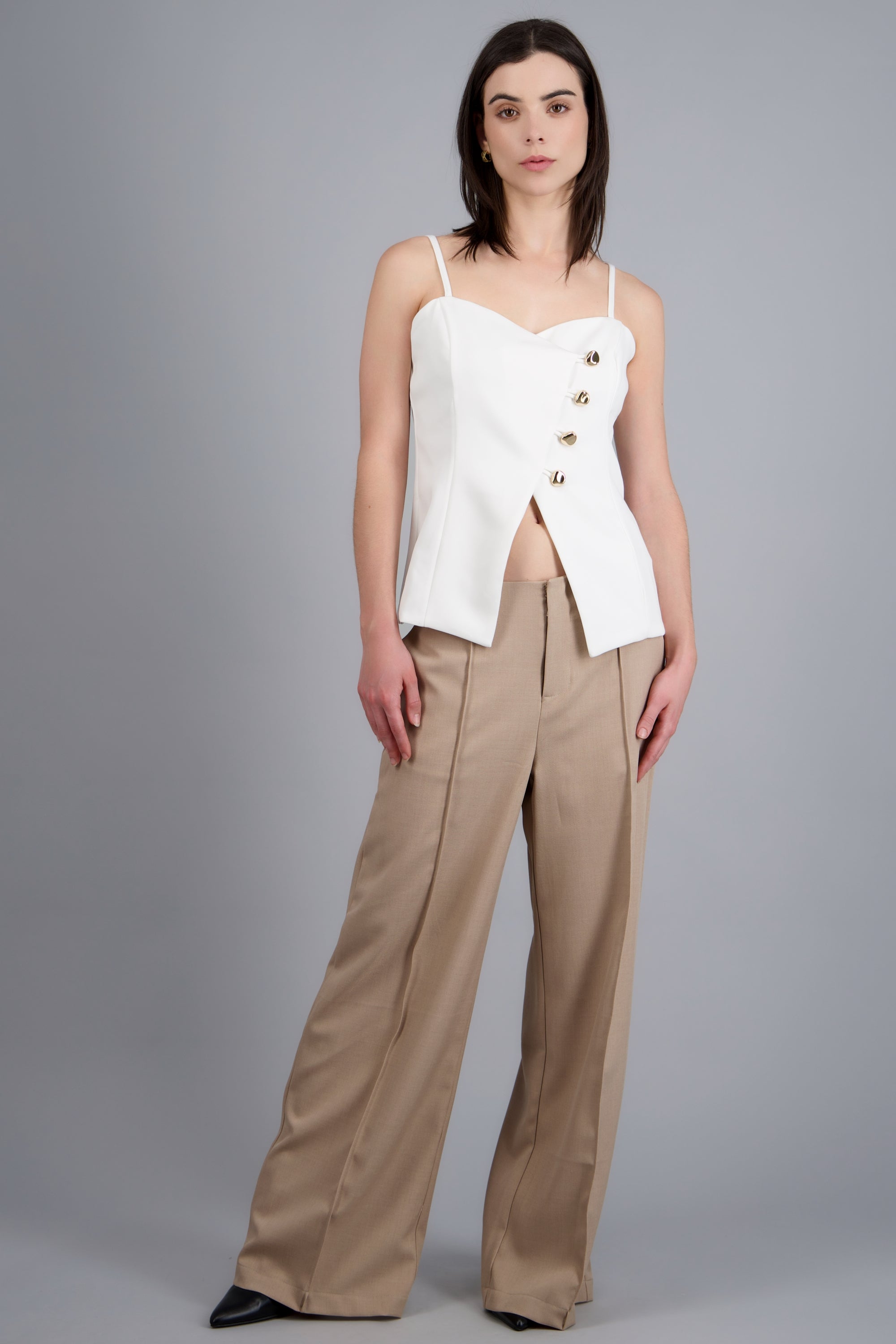 Pantalon liso detalle costura BEIGE