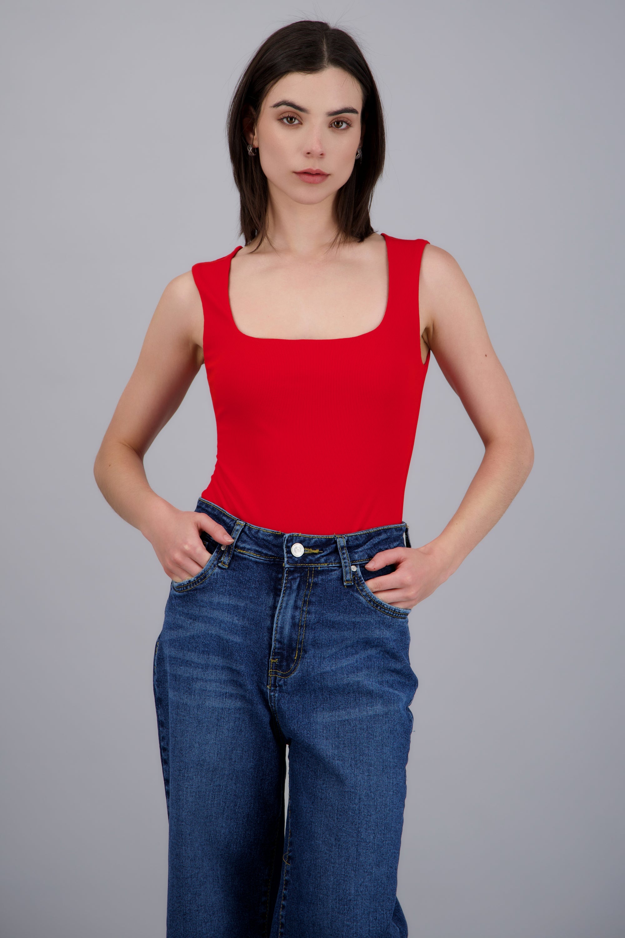 Bodysuit rib escote cuadrado ROJO QUEMADO