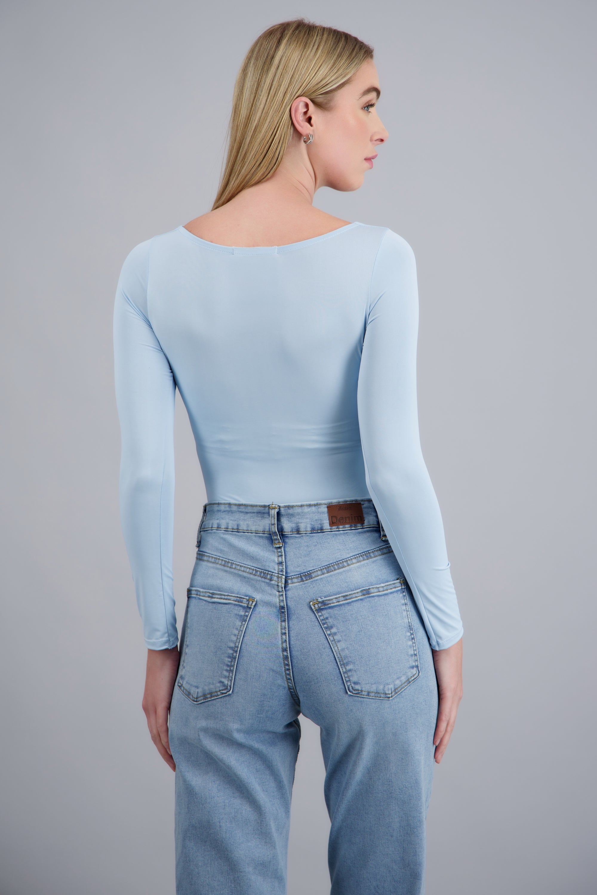 Bodysuit escote cuadrado AZUL PASTEL