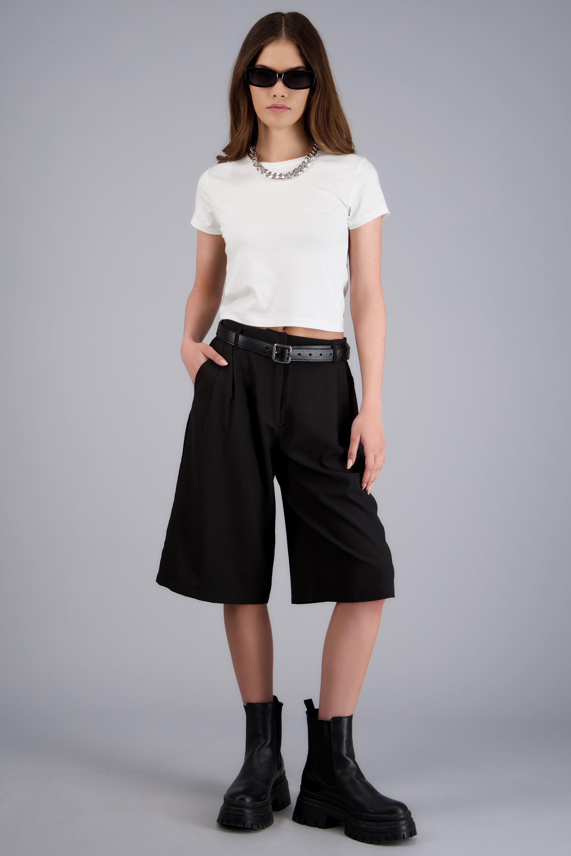 Short bermuda liso NEGRO