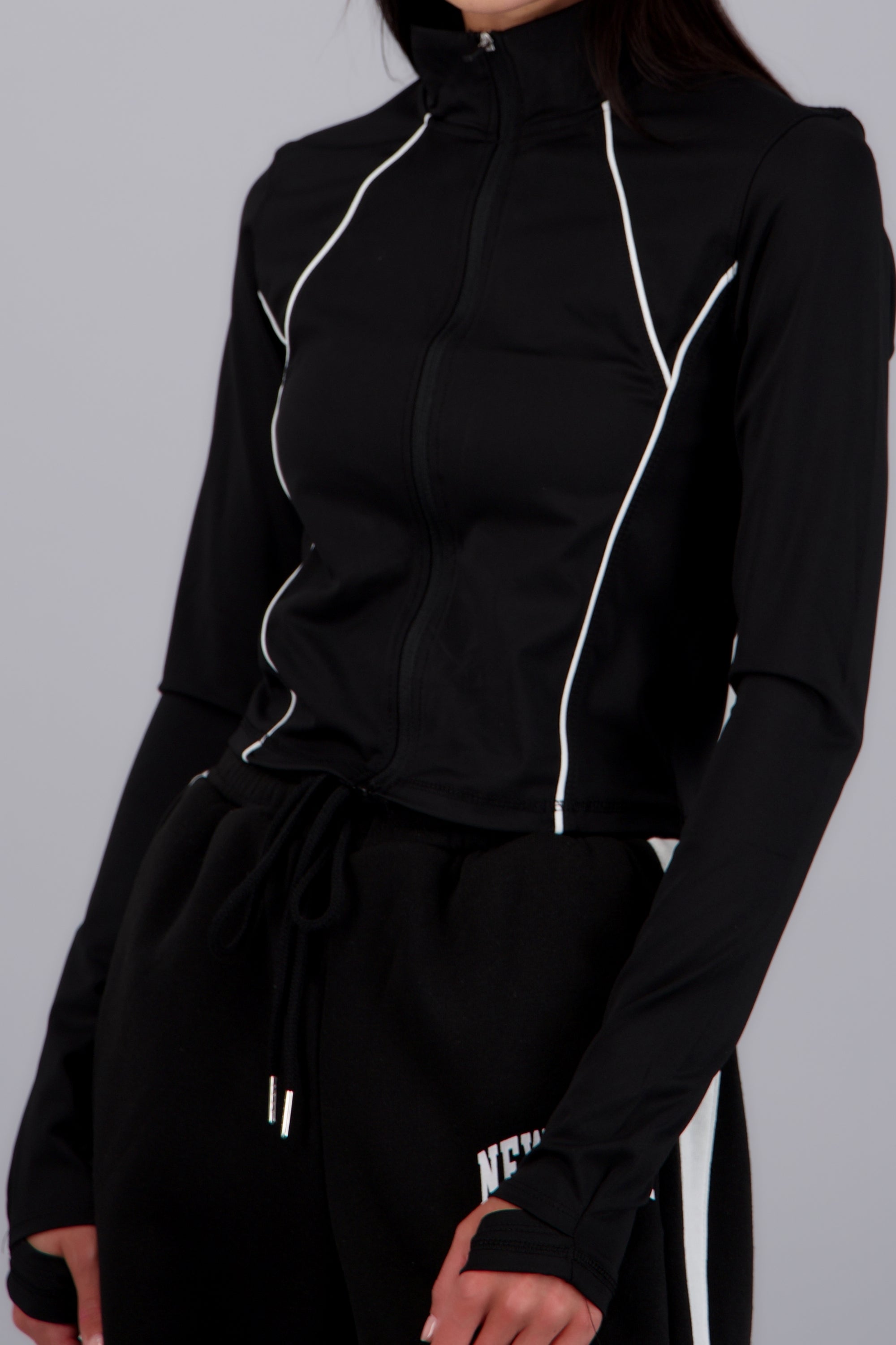 BLACK COMBO