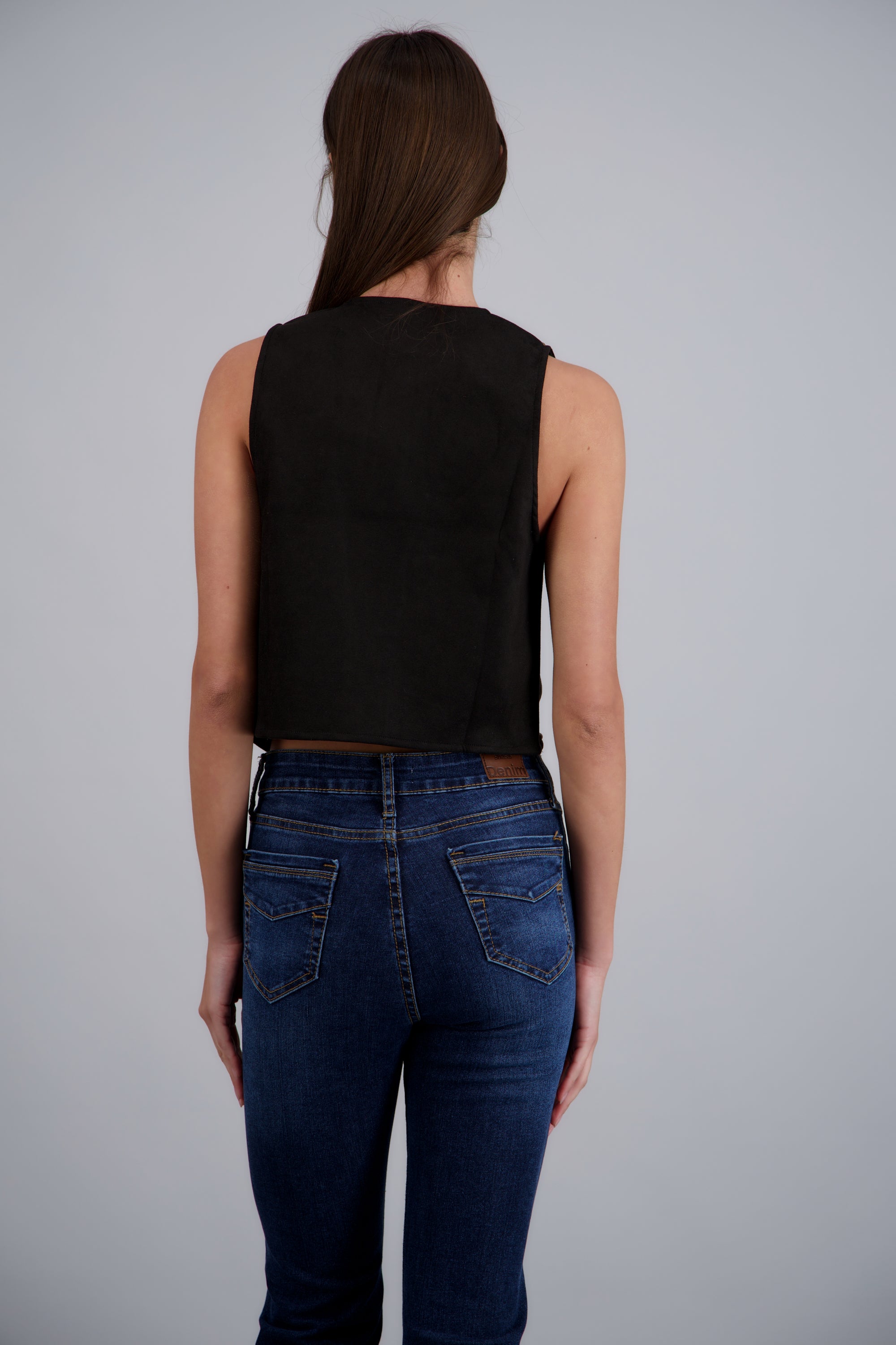 Chaleco suede con estoperoles NEGRO