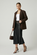 Falda satinada midi lisa