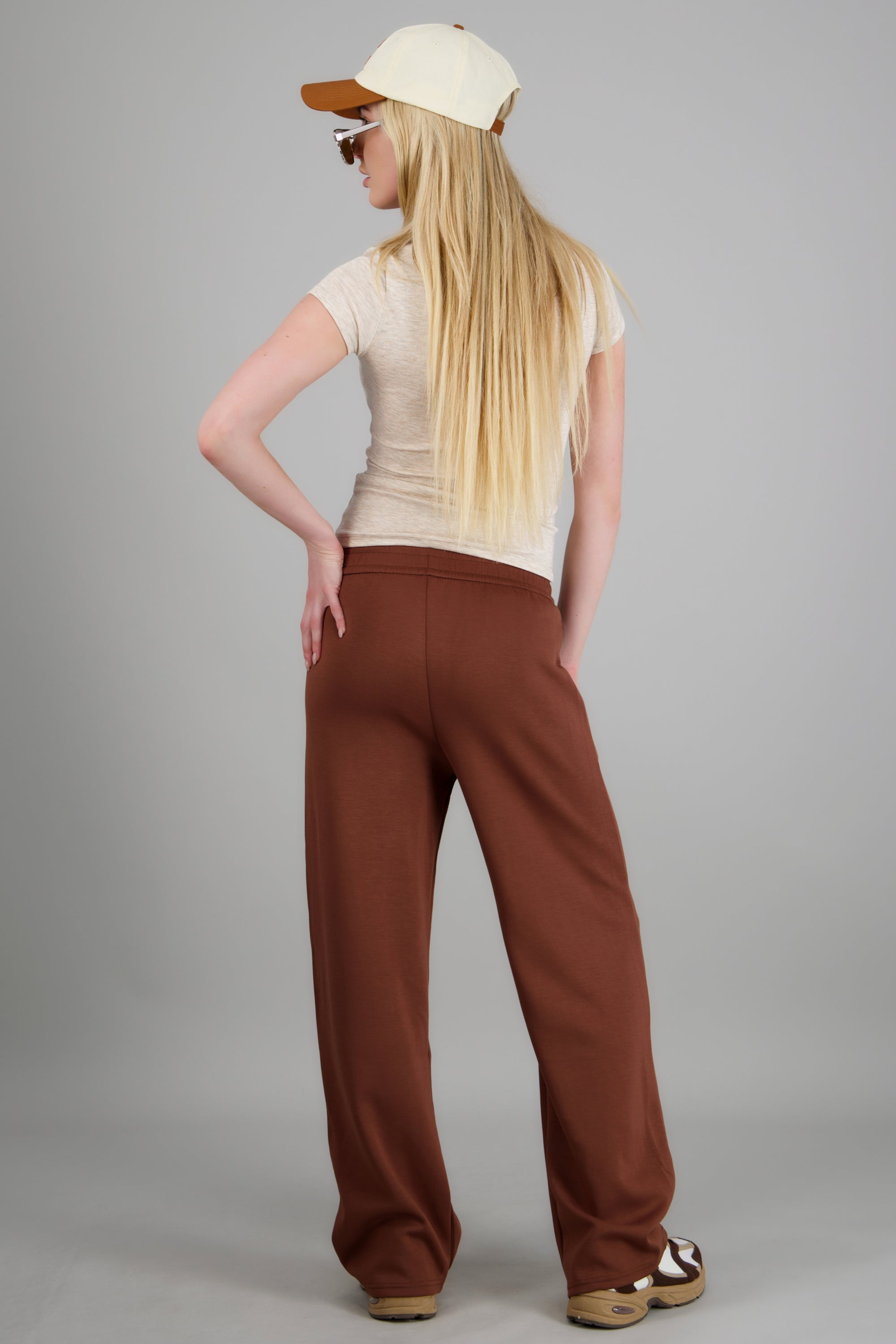 Pants lisos detalle pretina CHOCOLATE