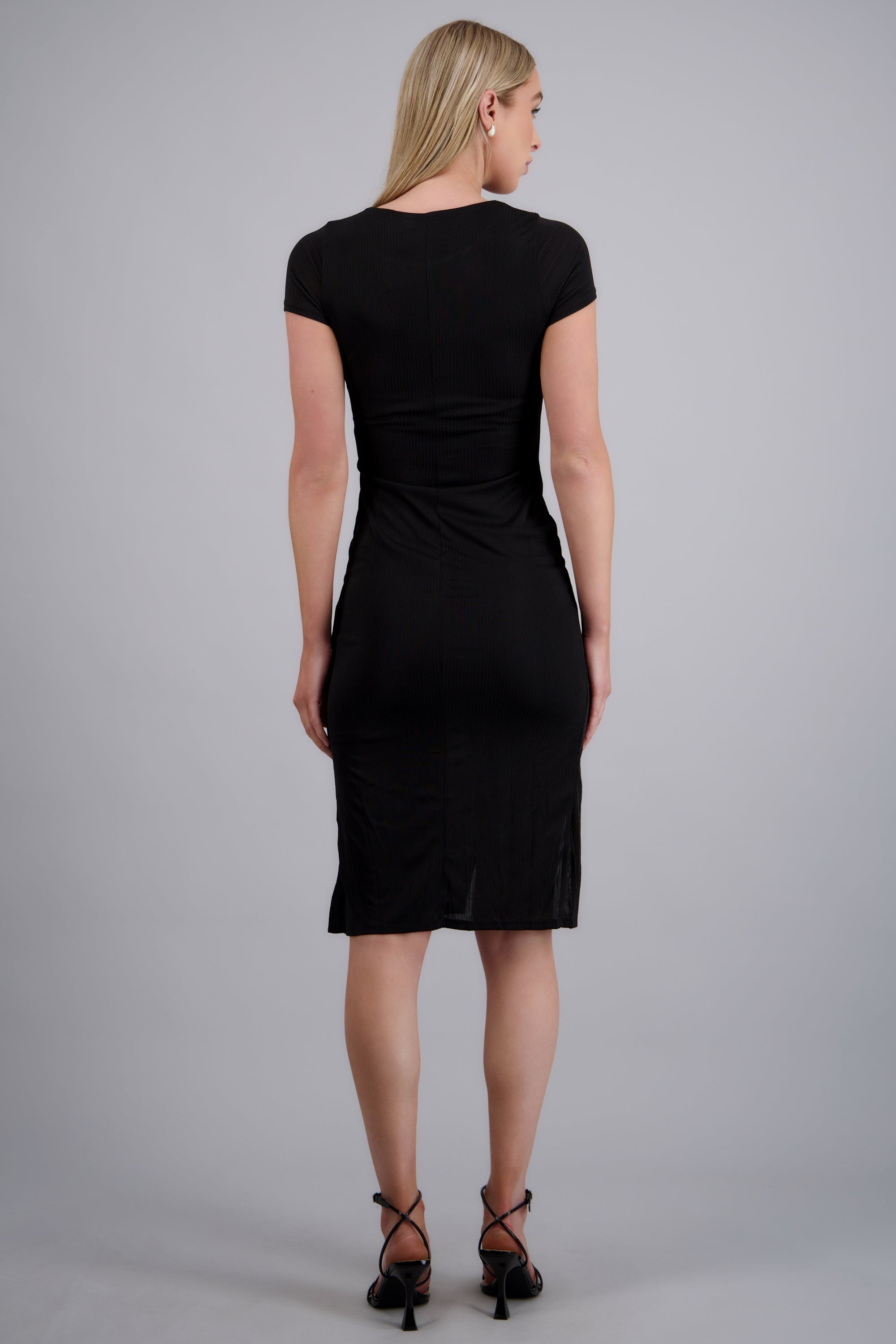 vestido largo manga corta detalle fruncido NEGRO