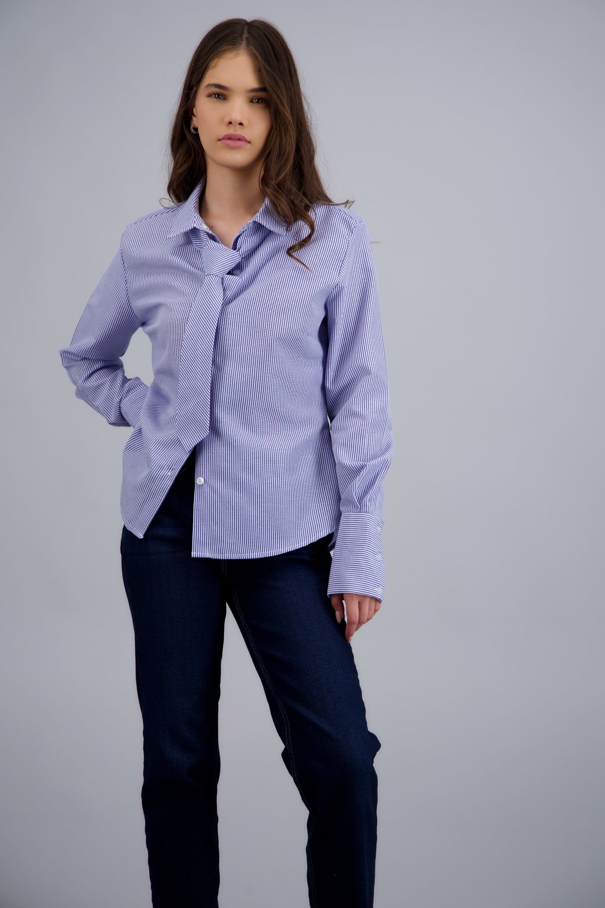 Camisa manga larga con corbata AZUL COMBO
