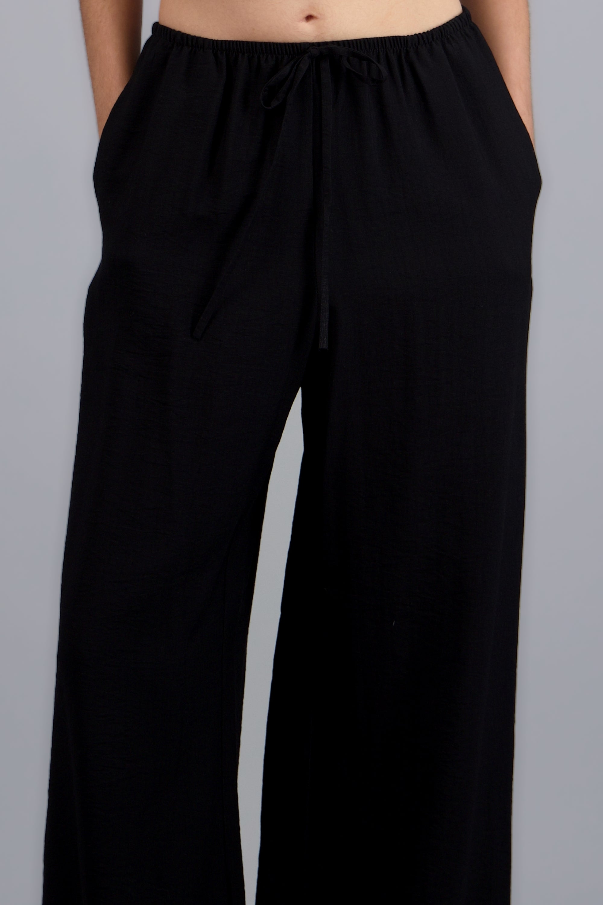 Pantalon ligero pretina ajustable NEGRO