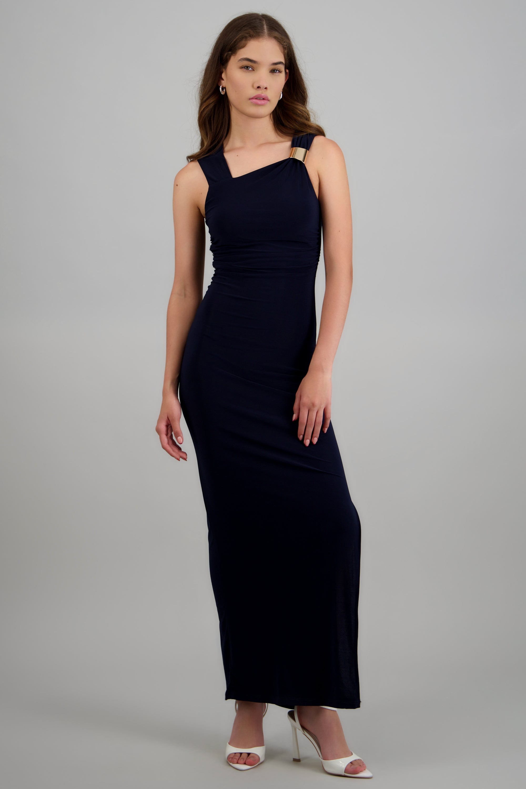 Vestido maxi detalle herraje hombro MARINO