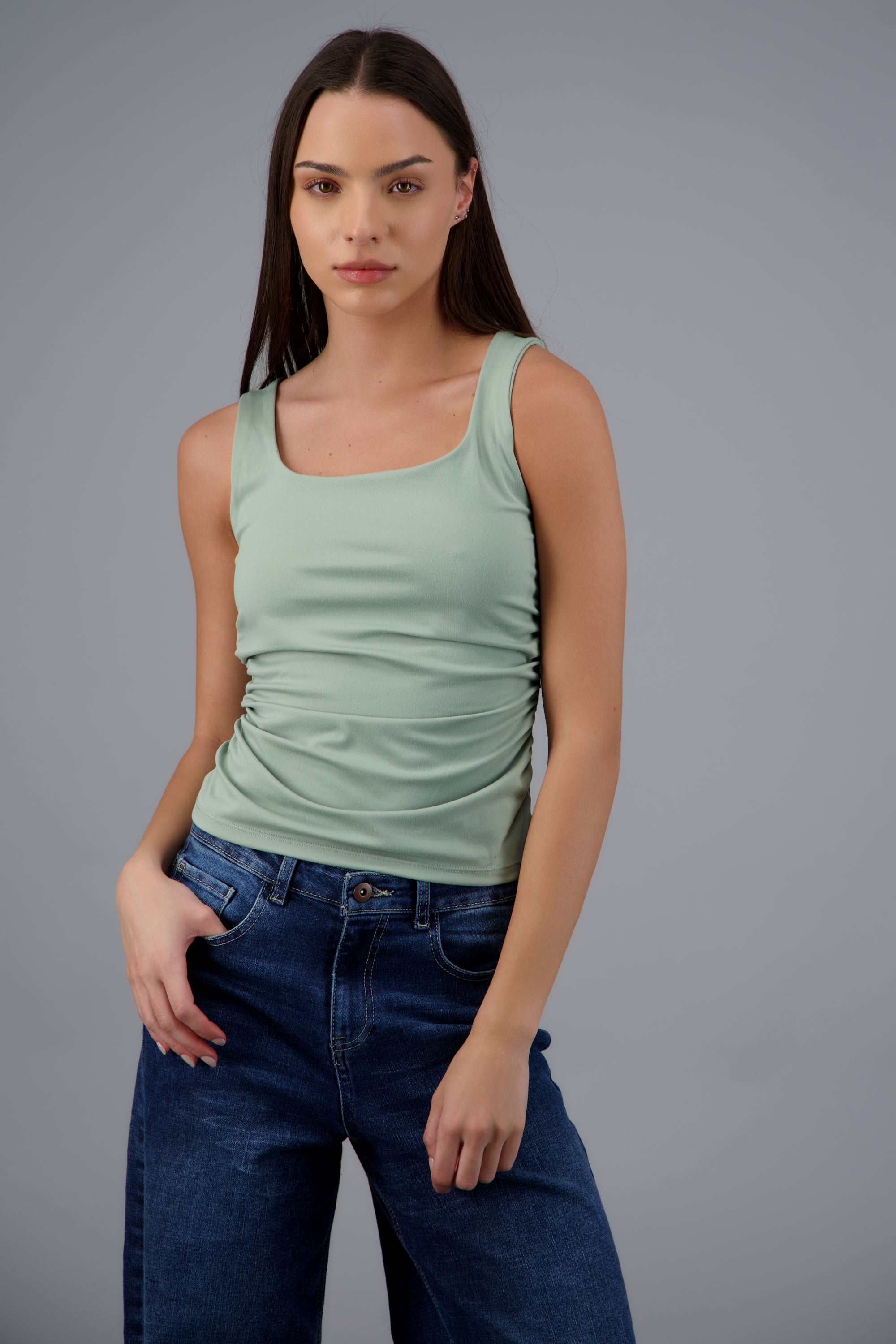 Tank top escote cuadrado SAGE