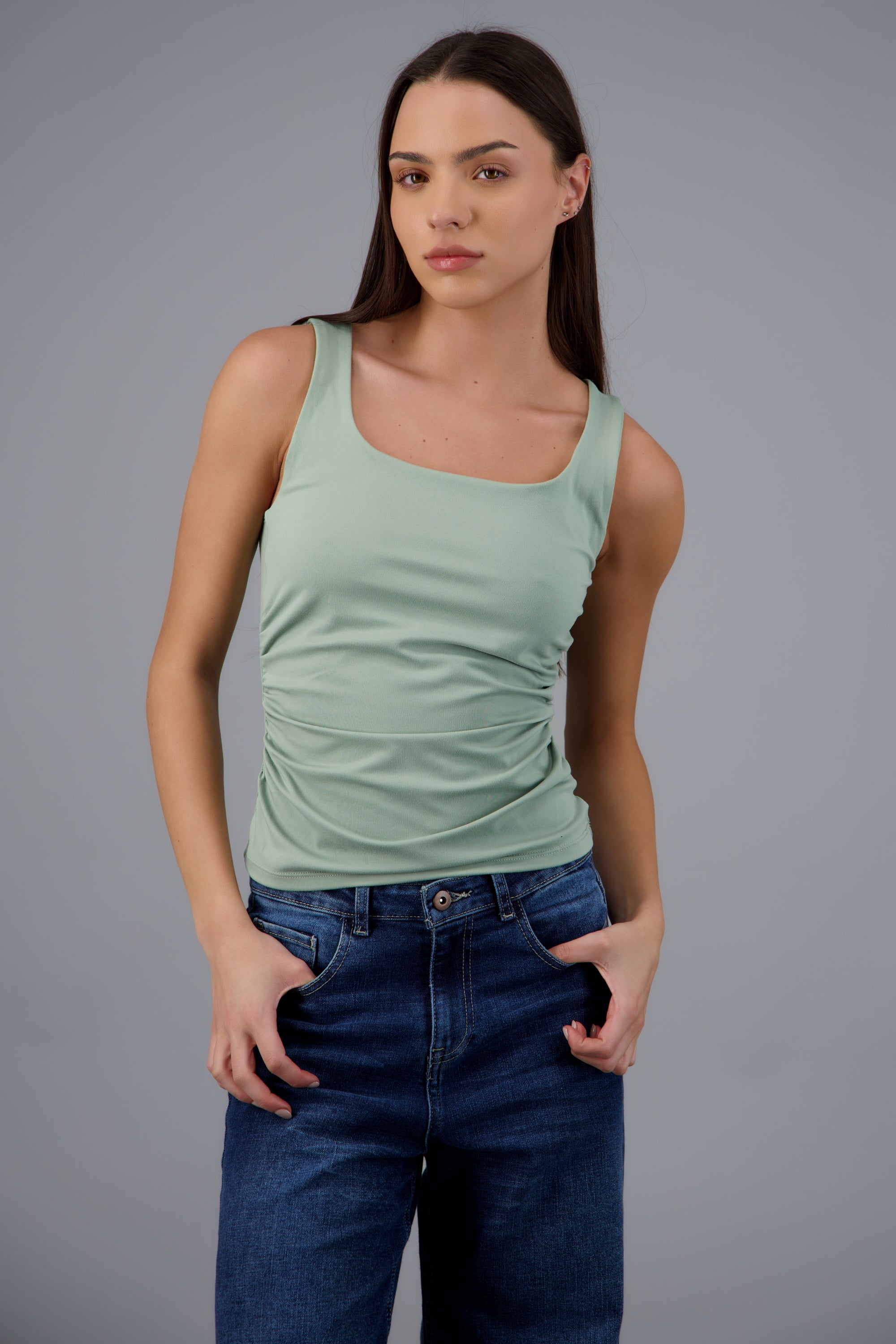 Tank top escote cuadrado SAGE