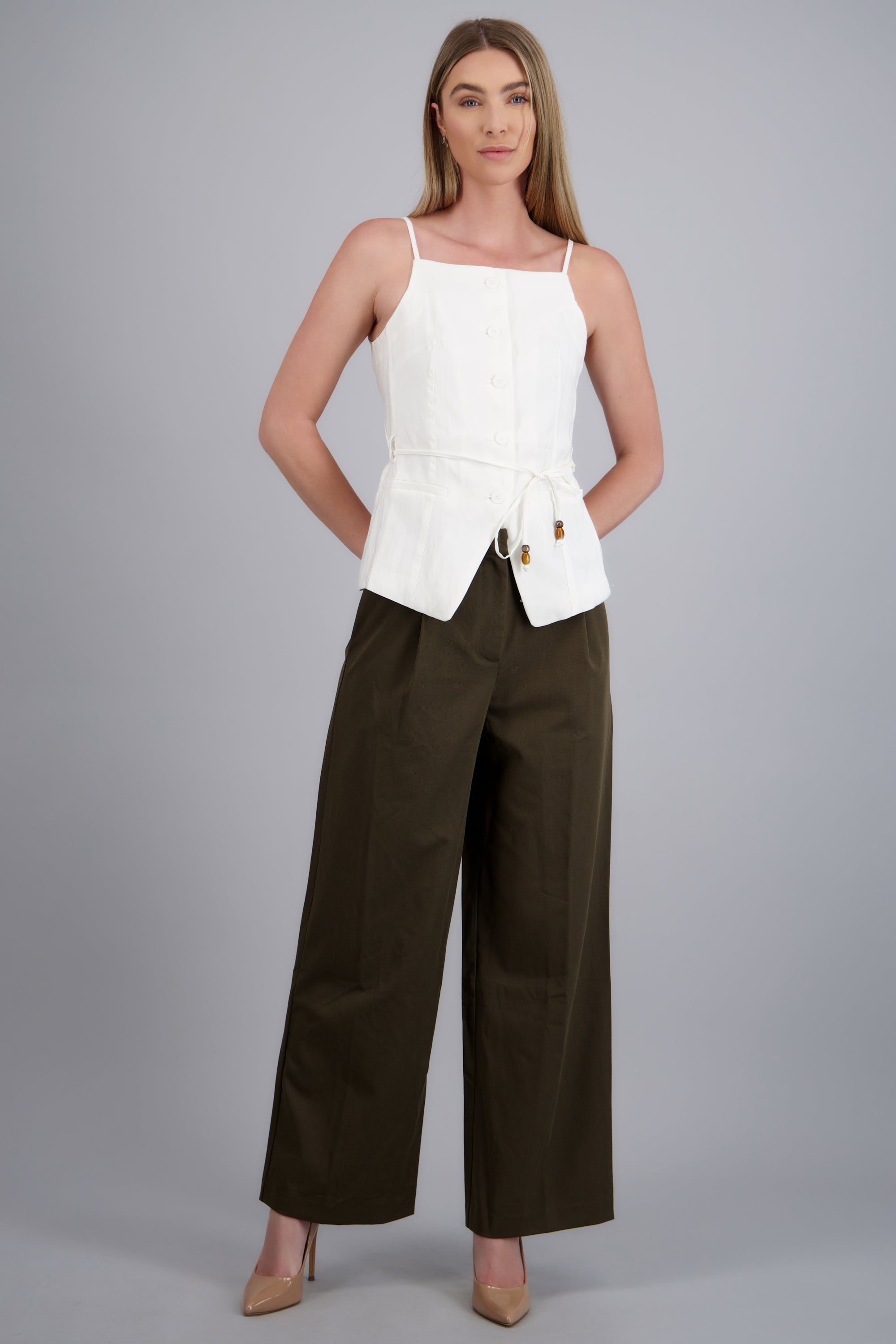 Pantalon liso pinzas OLIVO