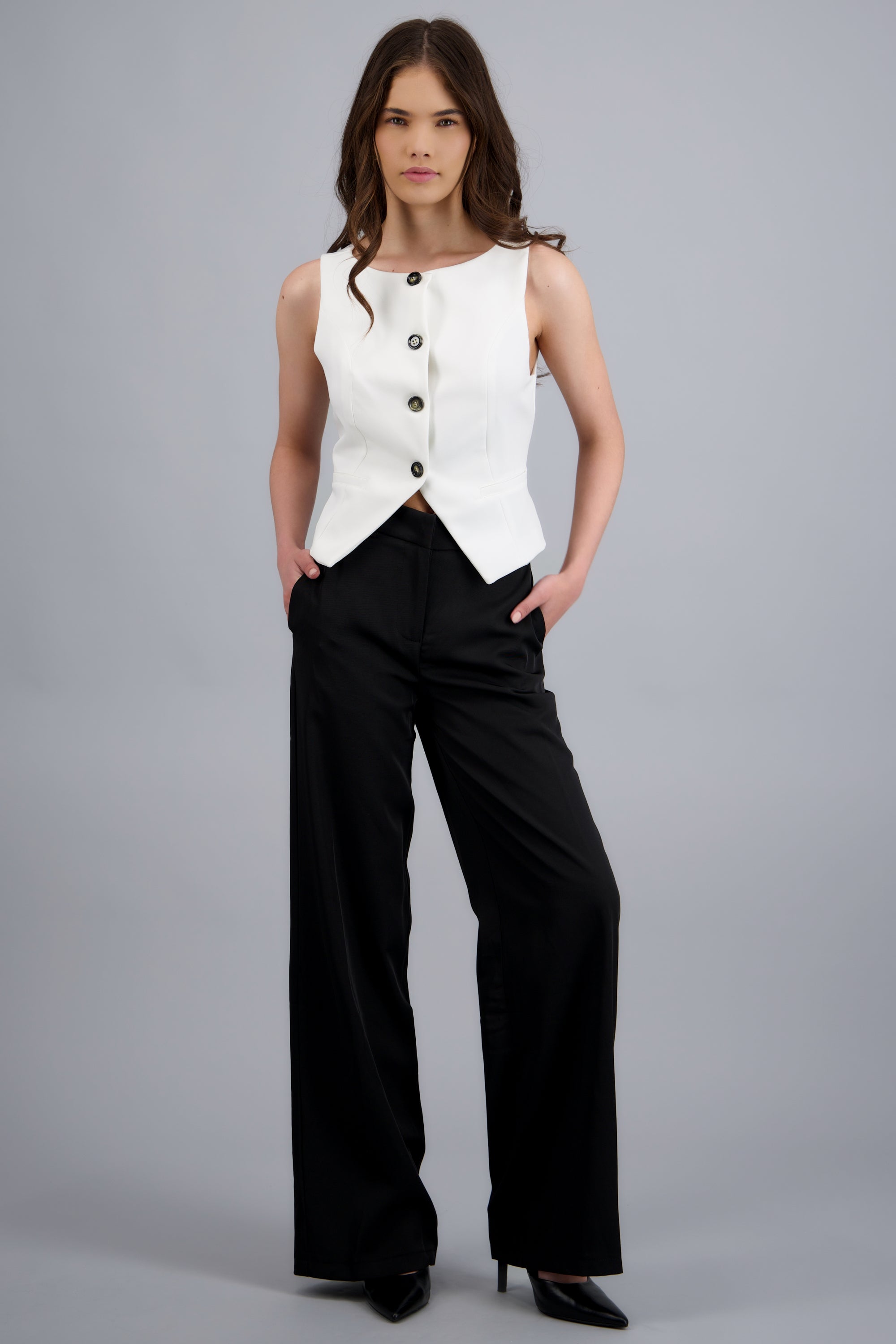 Pantalon liso basico NEGRO